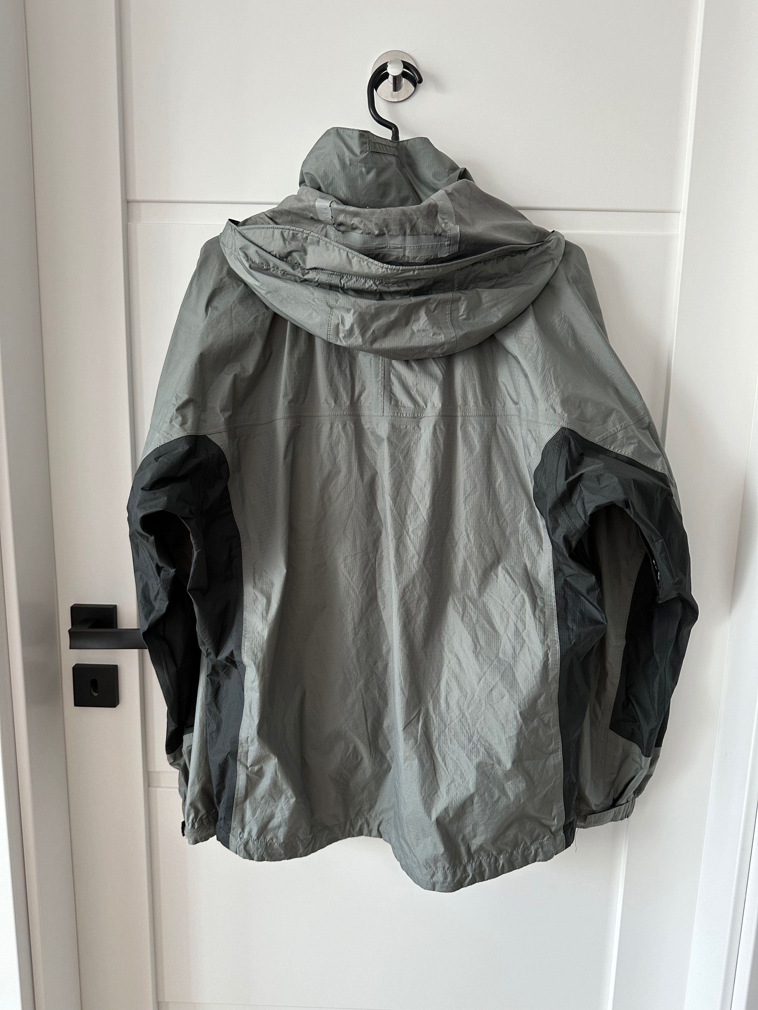 Marmot Marmot rain jacket hooded windbreaker Size US S / EU 44-46 / 1 - 9 Thumbnail