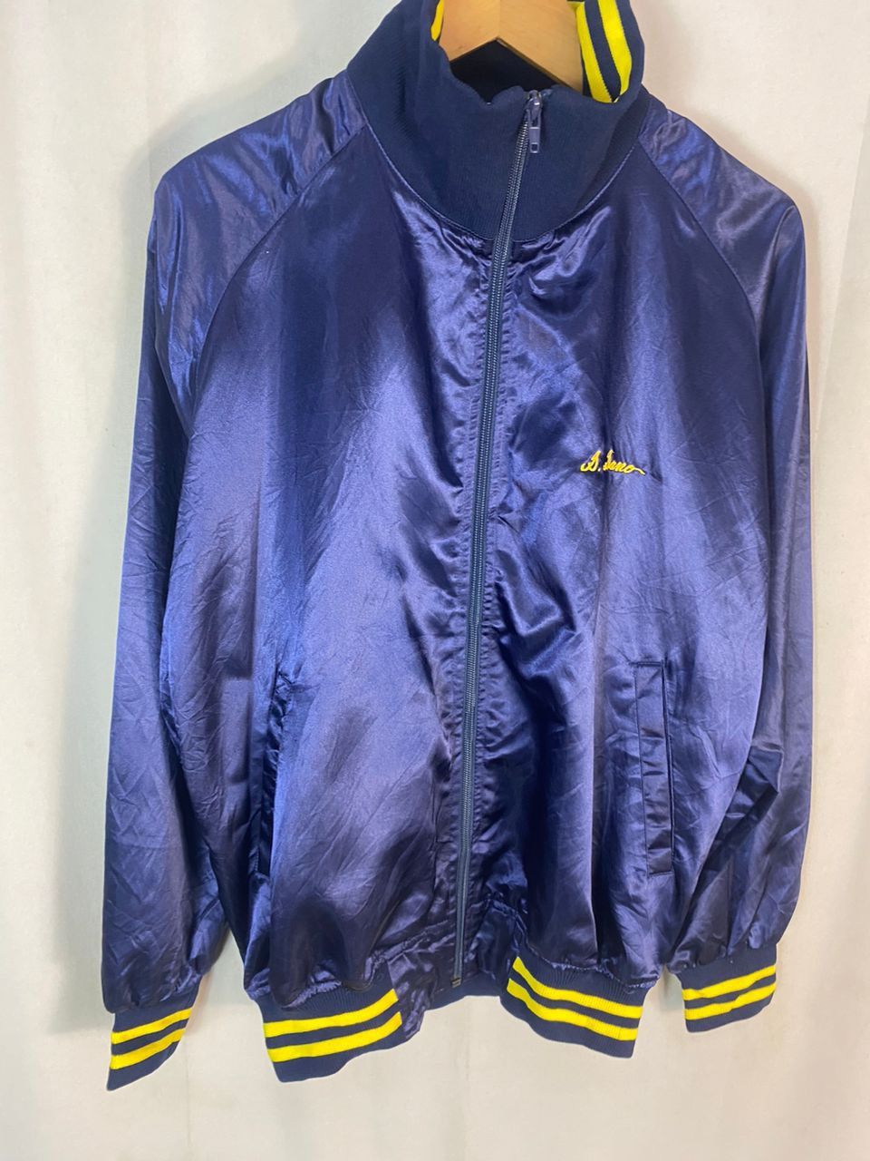 Japanese Brand Vintage Japanese brand zipper nylon jacket Size US M / EU 48-50 / 2 - 2 Thumbnail
