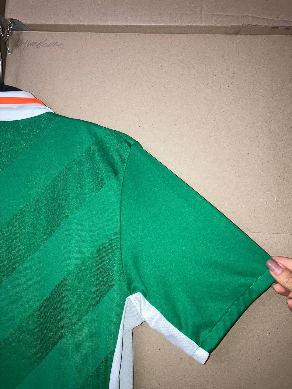 Umbro VINTAGE IRELAND 2016/2017 HOME FOOTBALL SHIRT UMBRO Y2K Size US M / EU 48-50 / 2 - 5 Thumbnail