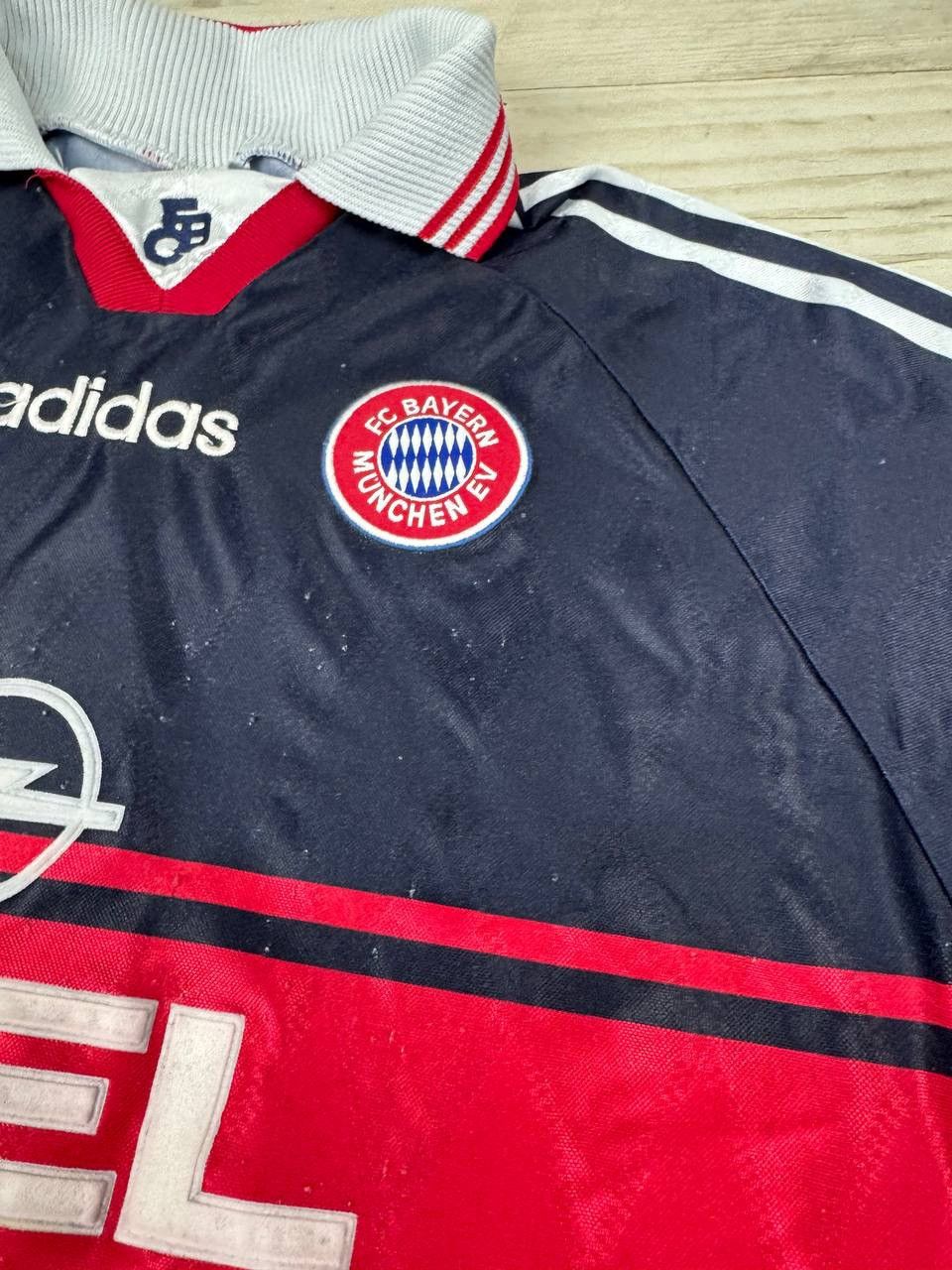Adidas Vintage Adidas Bayern Munich 1997 1999 Home Shirt Jersey Size US S / EU 44-46 / 1 - 8 Thumbnail