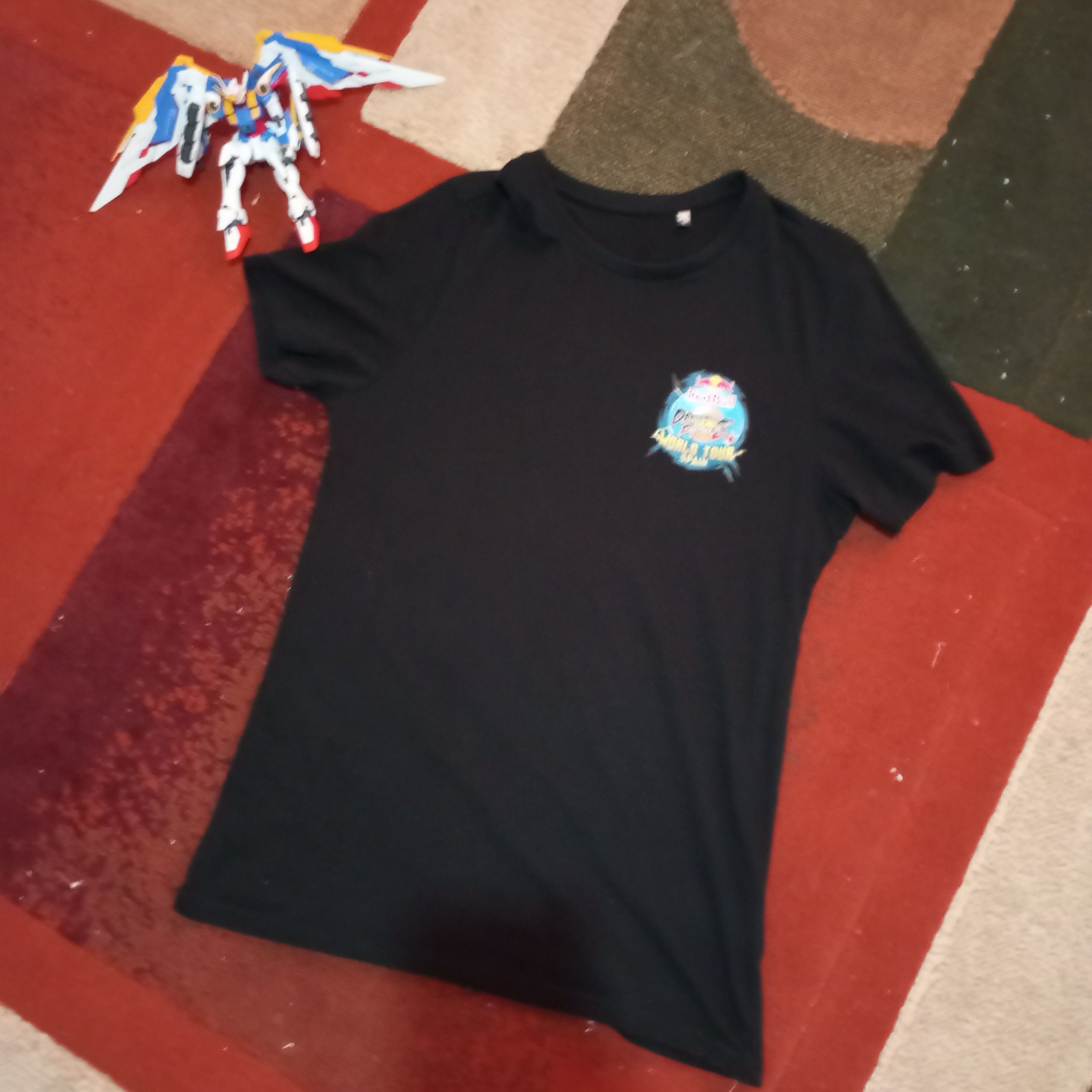 Red Bull Red Bull Dragon Ball-Z Fighter World Tour Spain Size US S / EU 44-46 / 1 - 8 Thumbnail
