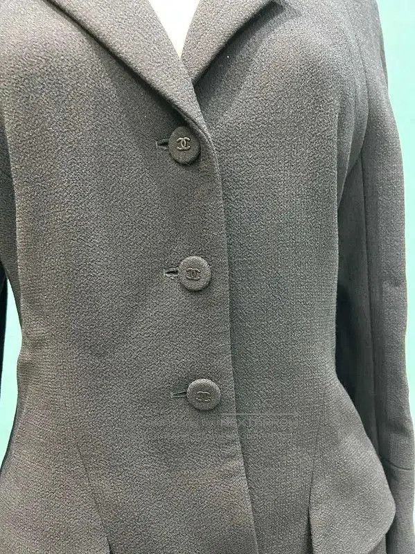 Chanel Chanel Black Mid-Length Logo Trench Coat . Size M / US 6-8 / IT 42-44 - 5 Thumbnail