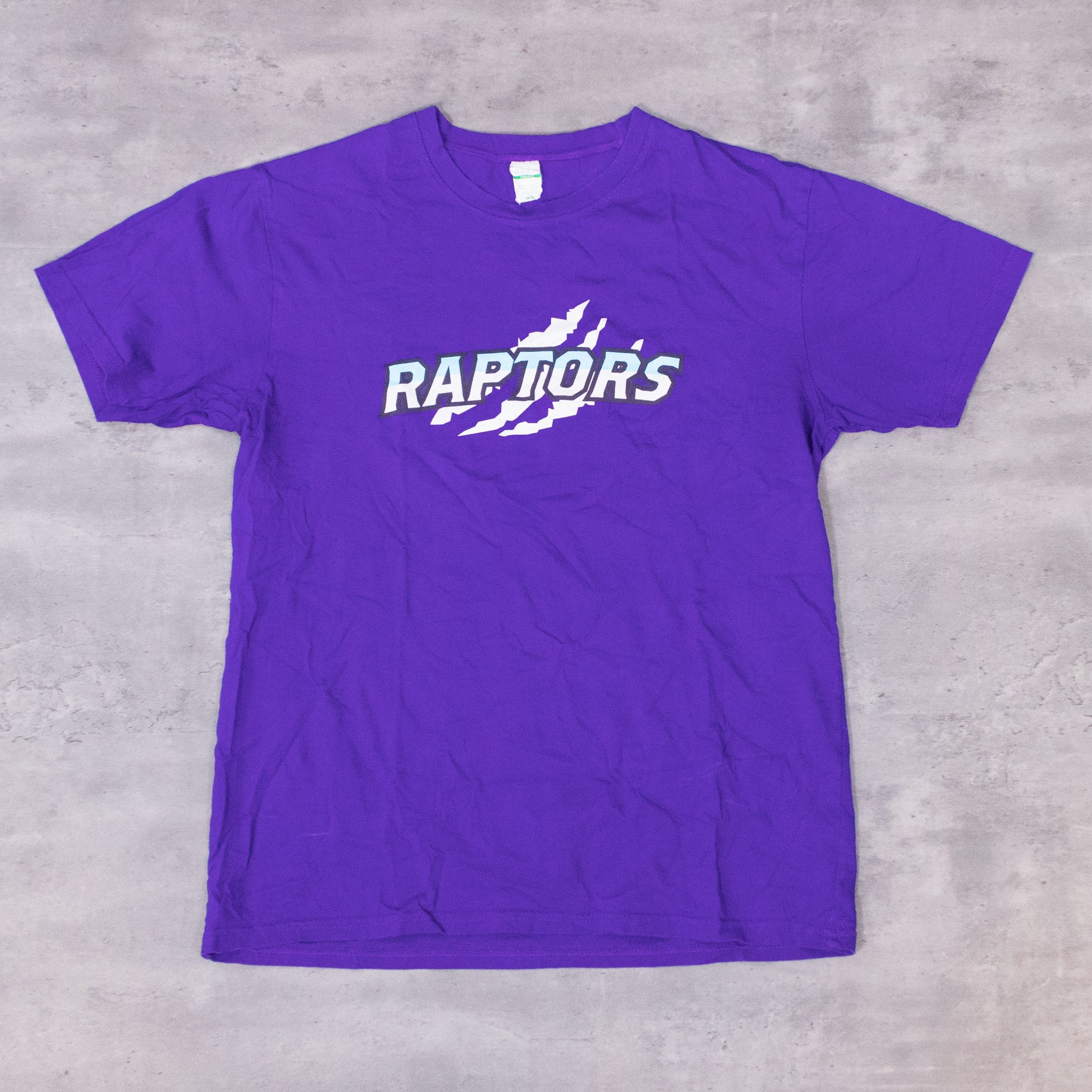 NBA × Vintage Y2K 2010's Toronto Raptors Purple Double Stitch Tee Size US M / EU 48-50 / 2 - 1 Thumbnail