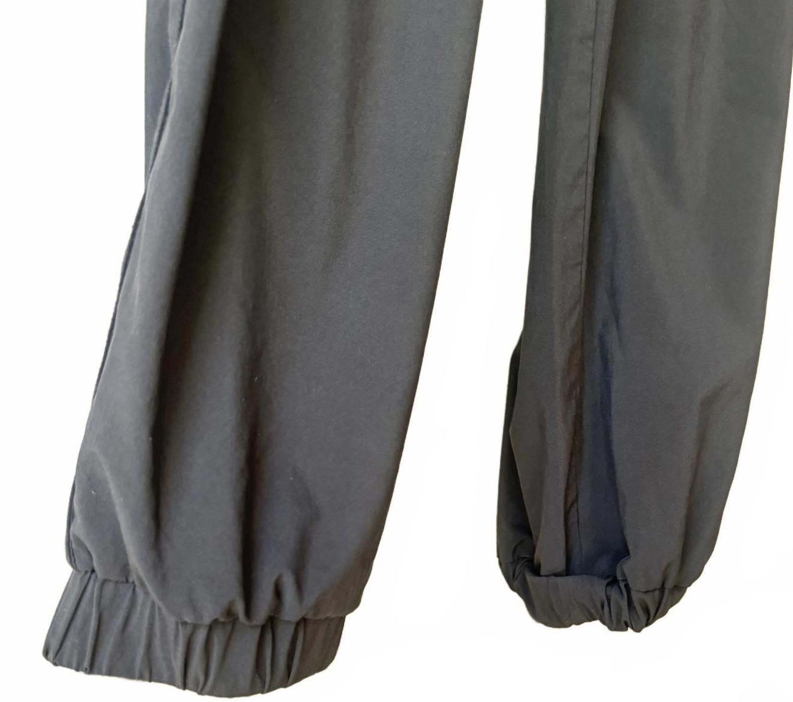 Other Athleta Black Joggers with Elastic Waist and Cuffs Size 28" / US 6 / IT 42 - 3 Thumbnail