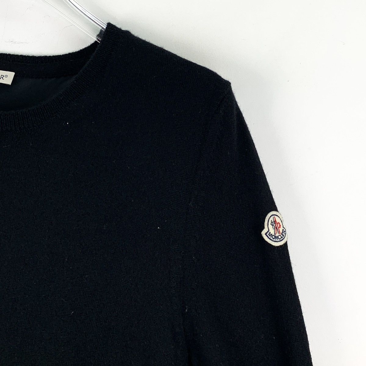 Moncler Moncler Maglione Patch Wool Long Sleeve Sweatshirt K26WX Size M / US 6-8 / IT 42-44 - 3 Thumbnail