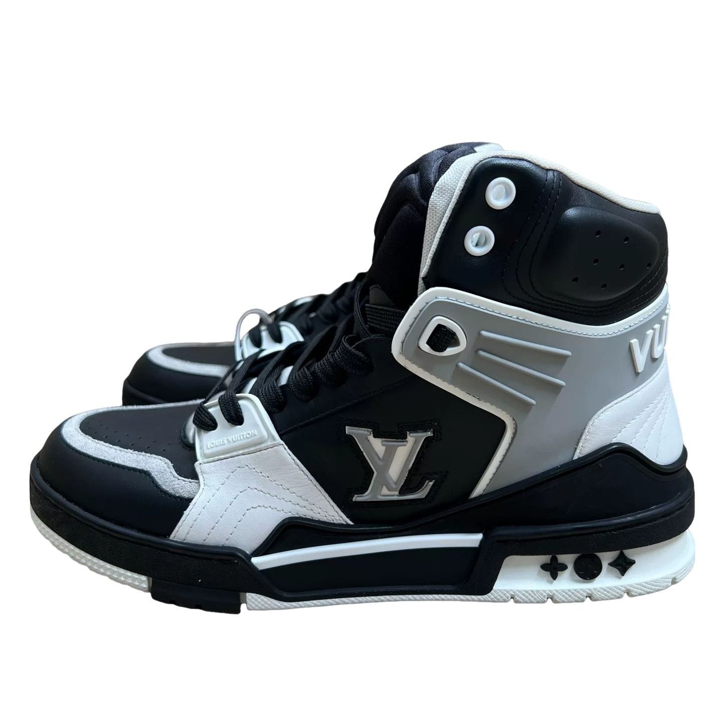 Louis Vuitton Louis Vuitton Black White Trainer Sneakers EU 41 Size US 8 / EU 41 - 1 Thumbnail