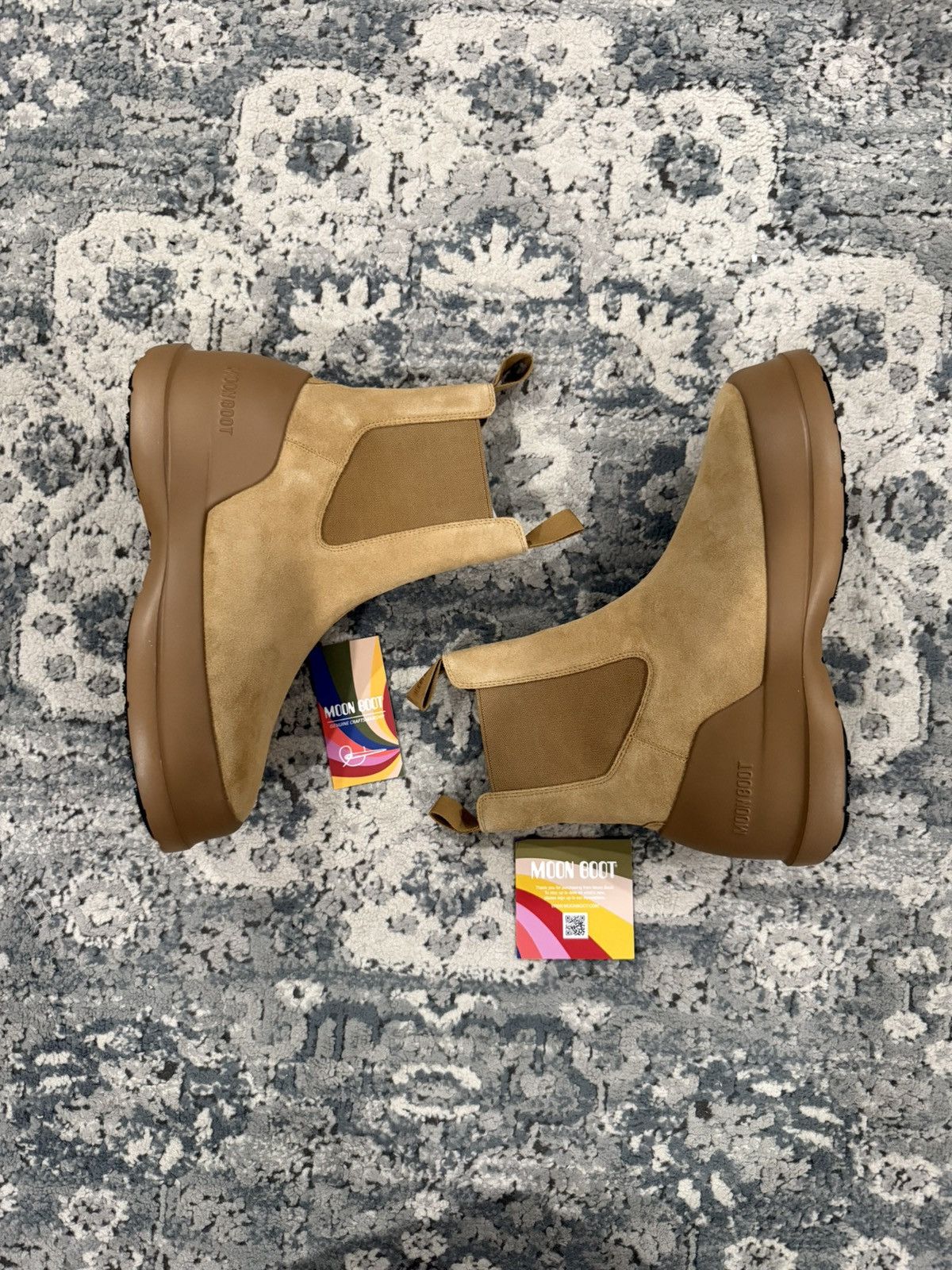 Moon Boot Moon Boots Men’s Luna Chelsea Suede Size 10.5 New In Box Size US 10.5 / EU 43-44 - 1 Thumbnail