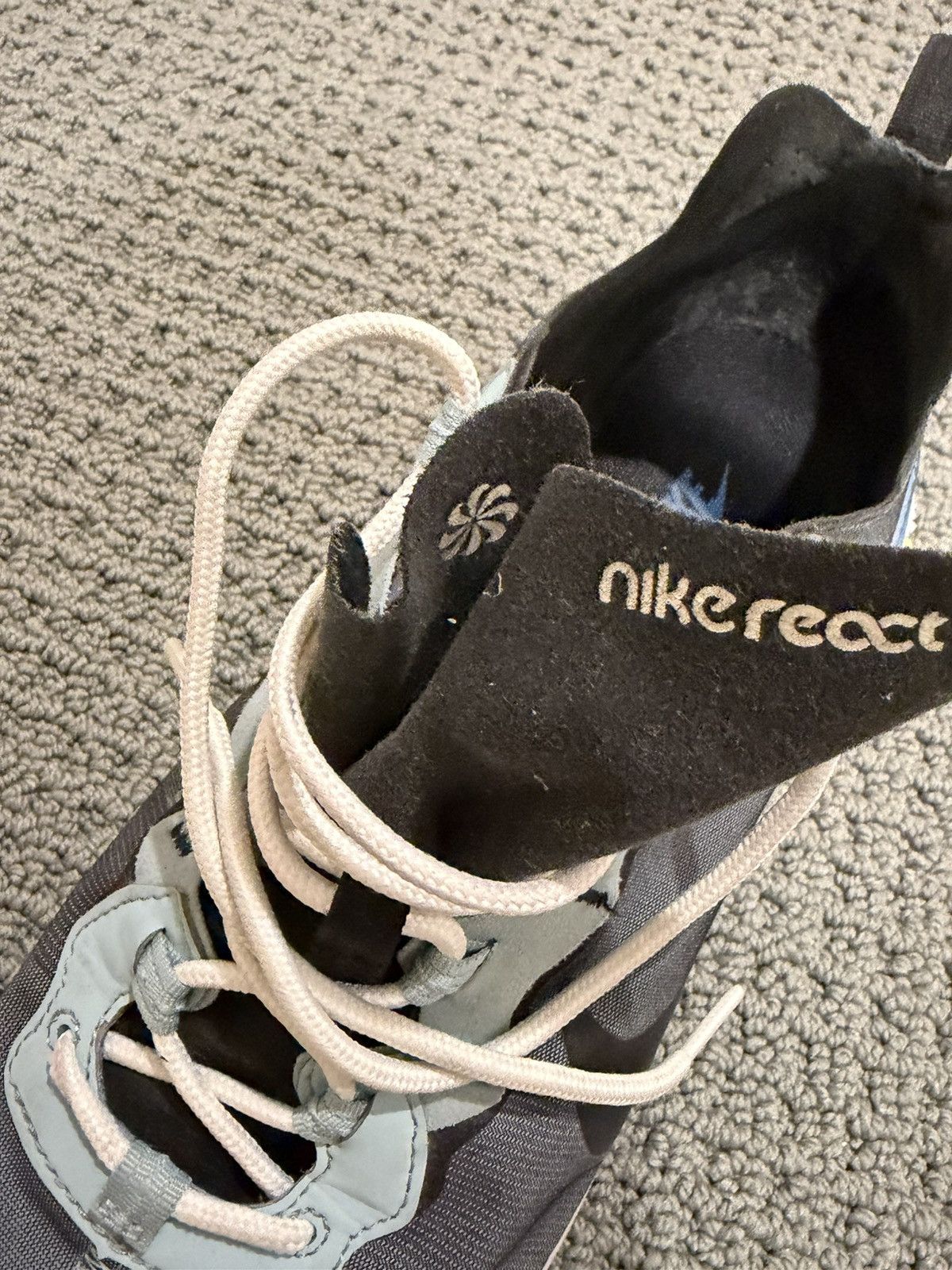 Nike Nike React featherweight sneakers. Excellent Size US 10.5 / EU 43-44 - 8 Thumbnail
