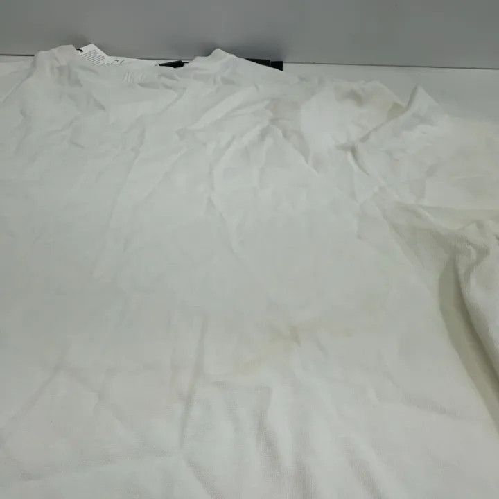 AMI AMI Classic Heart Embroidered White T-Shirt -2507 Size US L / EU 52-54 / 3 - 6 Thumbnail