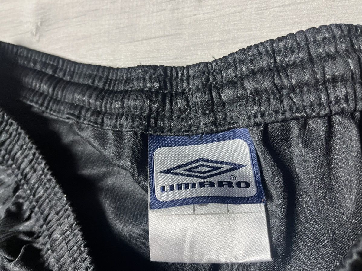 Umbro Umbro shorts soccer size XLarge Size US 36 / EU 52 - 4 Thumbnail