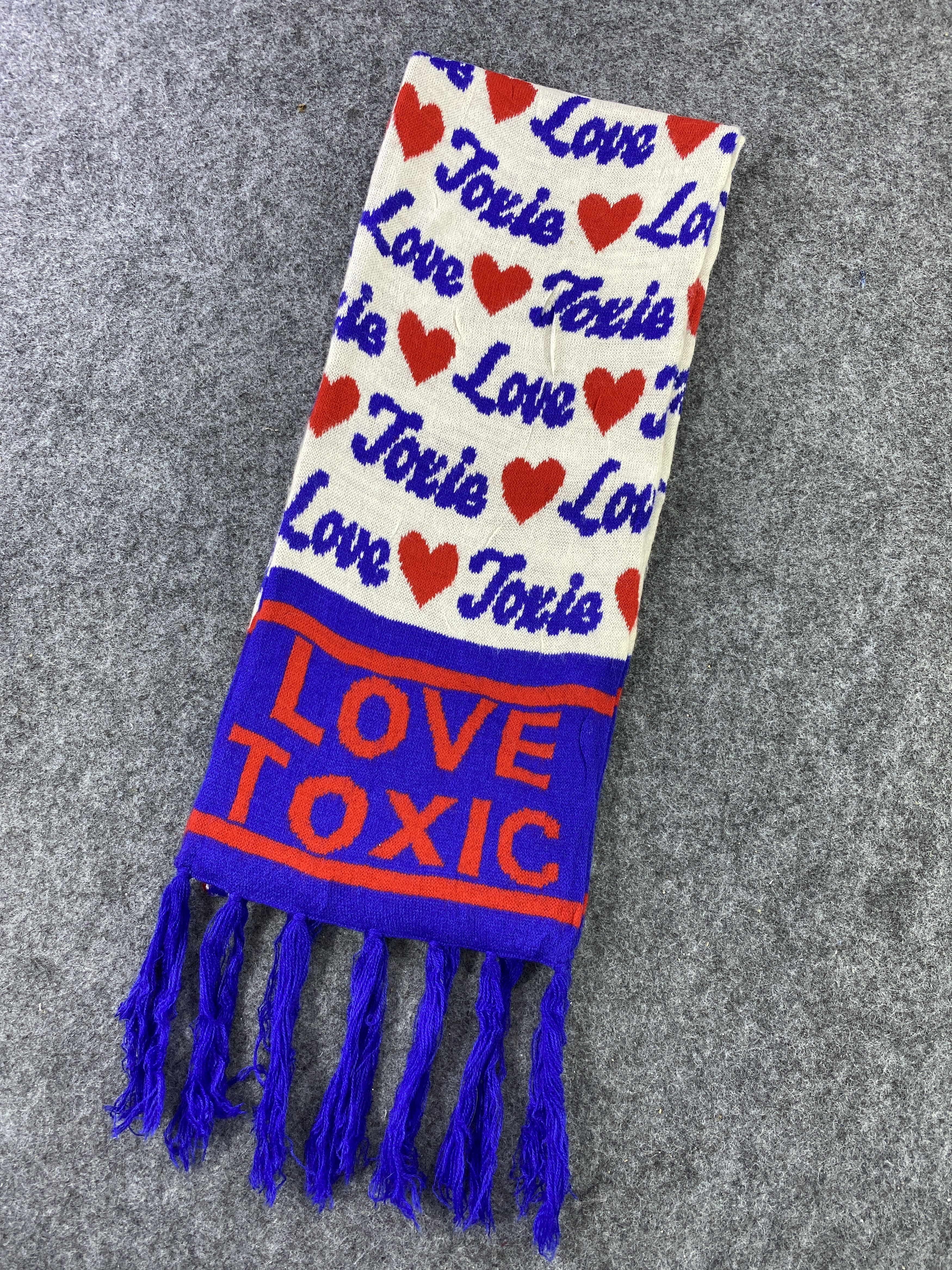 Designer LOVE TOXIC Scarf / Muffler / Neckwear -T437 Size ONE SIZE - 3 Thumbnail