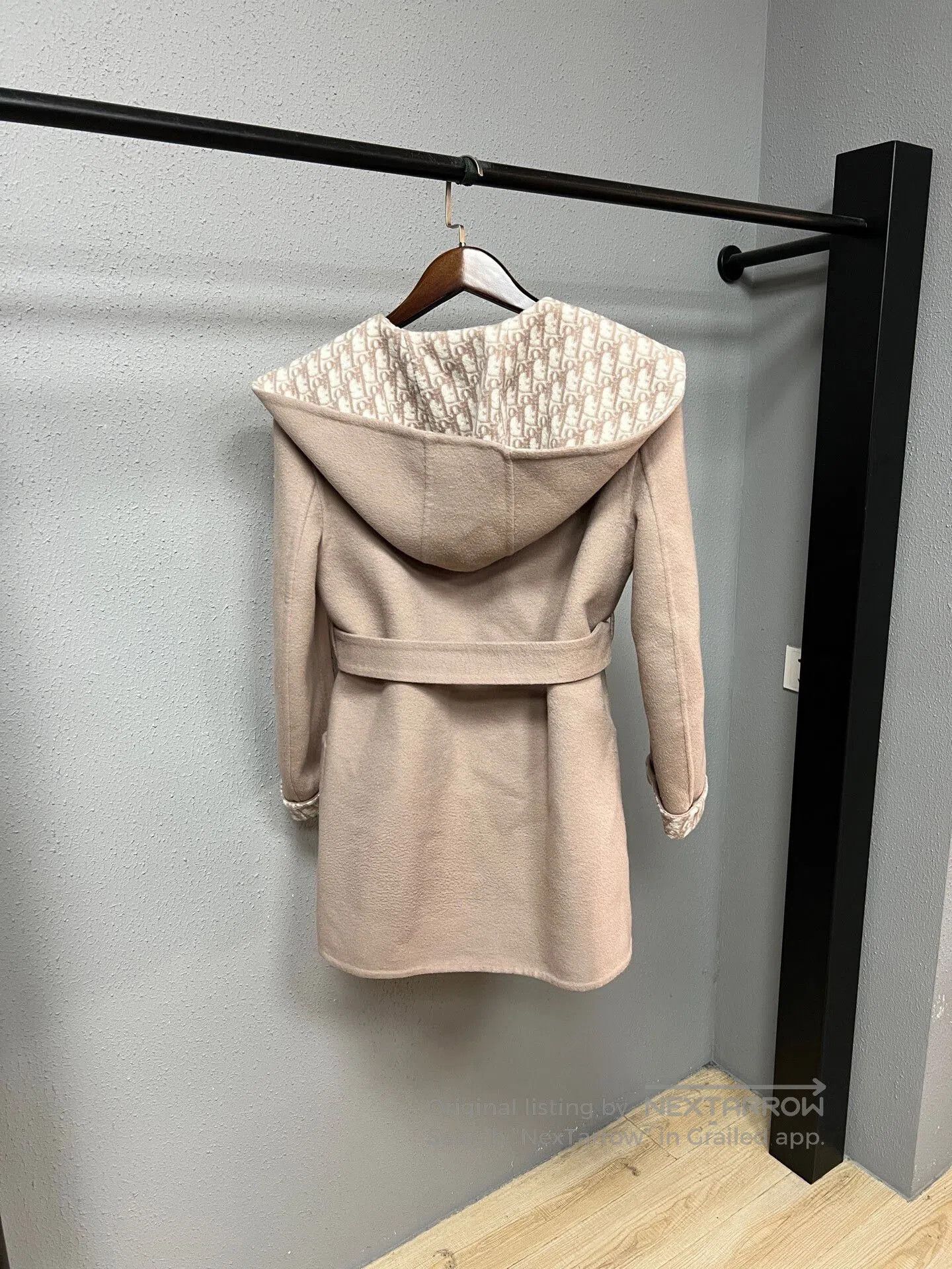 Dior pink wool coat with printed lining. Size M / US 6-8 / IT 42-44 - 3 Thumbnail