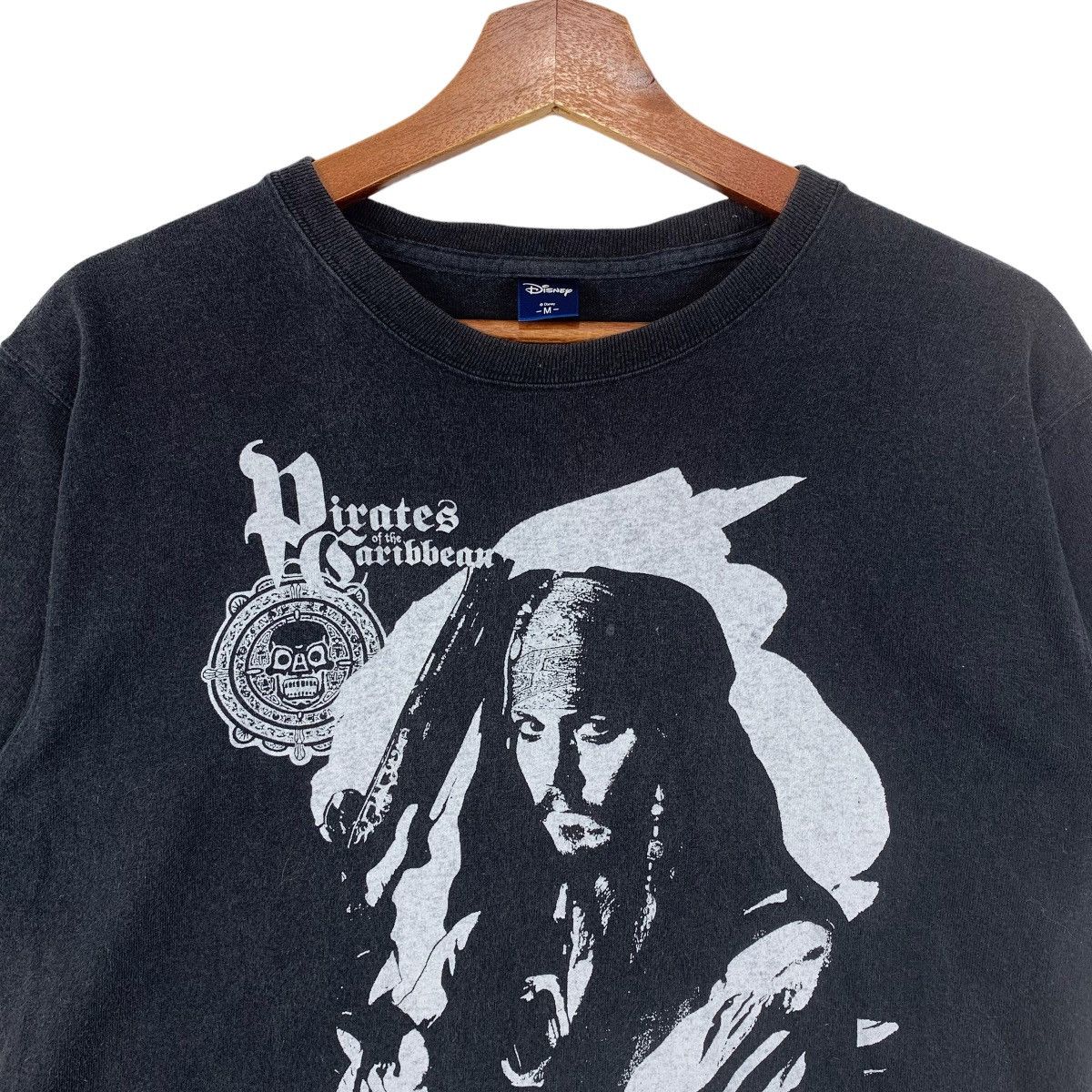 Disney × Vintage Vintage Disney Pirate Of The Caribbean Faded Tee Size US M / EU 48-50 / 2 - 2 Thumbnail