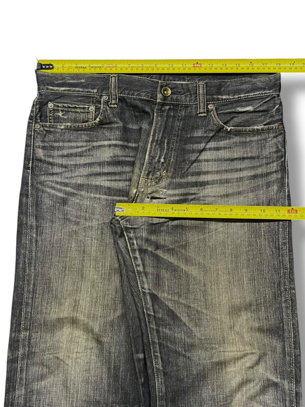 Uniqlo Loose Vintage Uniqlo S002 Japan - Faded Whisker Wash Jeans Size US 36 / EU 52 - 16 Thumbnail