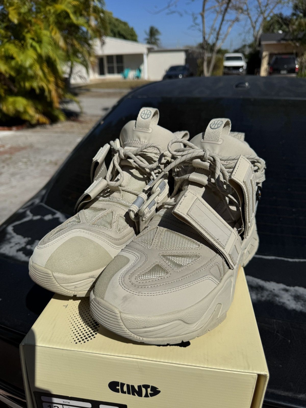 Li-Ning Li-Ning Silvery Hi x New York Fashion Week Size US 10.5 / EU 43-44 - 2 Thumbnail