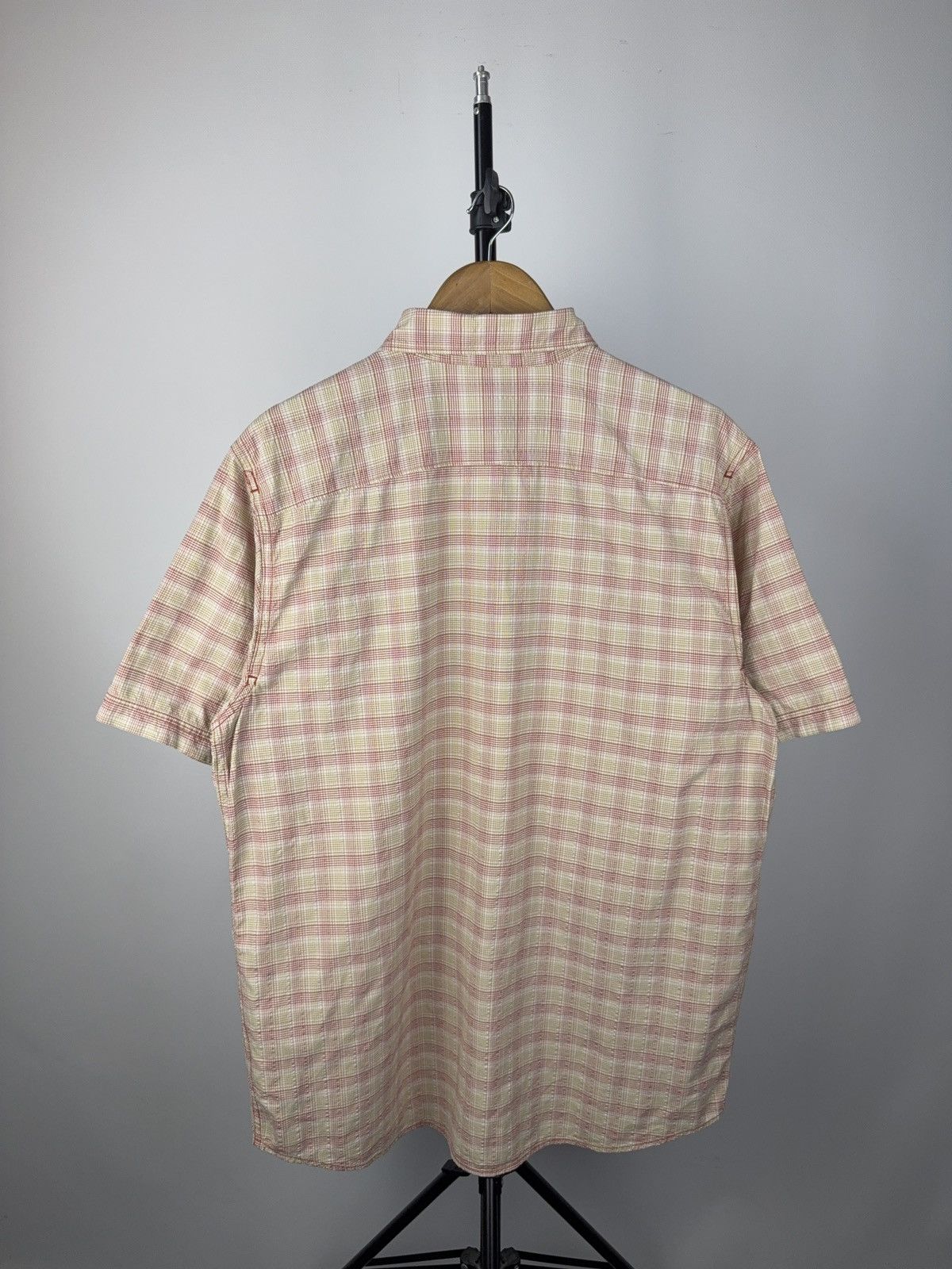 Columbia Vintage 00s Retro Outdoor Columbia short sleeve Shirt Size US XL / EU 56 / 4 - 9 Thumbnail