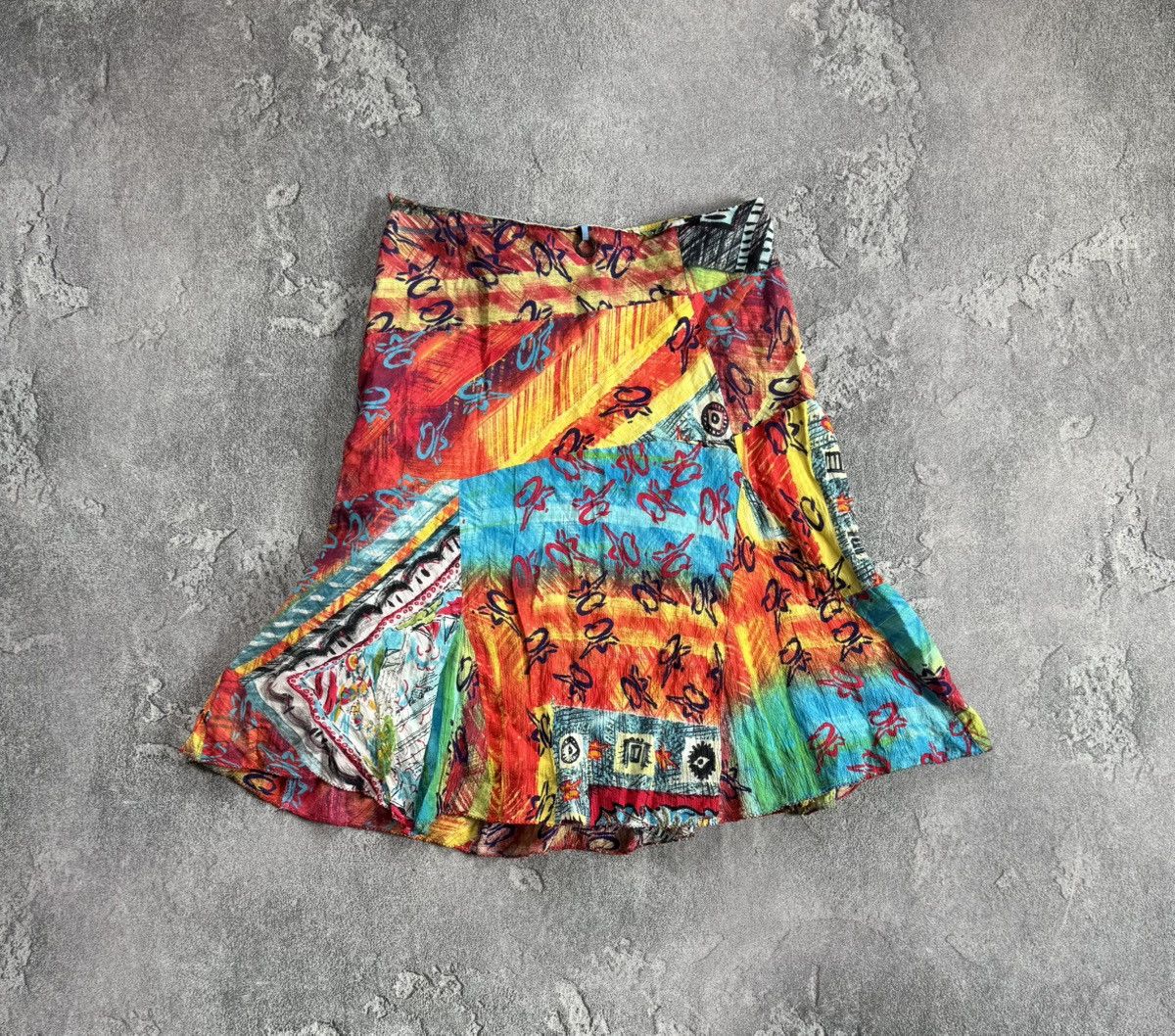 Designer Save the Queen M all printed skirt jean Paul Gaultier style Size 26" / US 2 / IT 38 - 14 Thumbnail