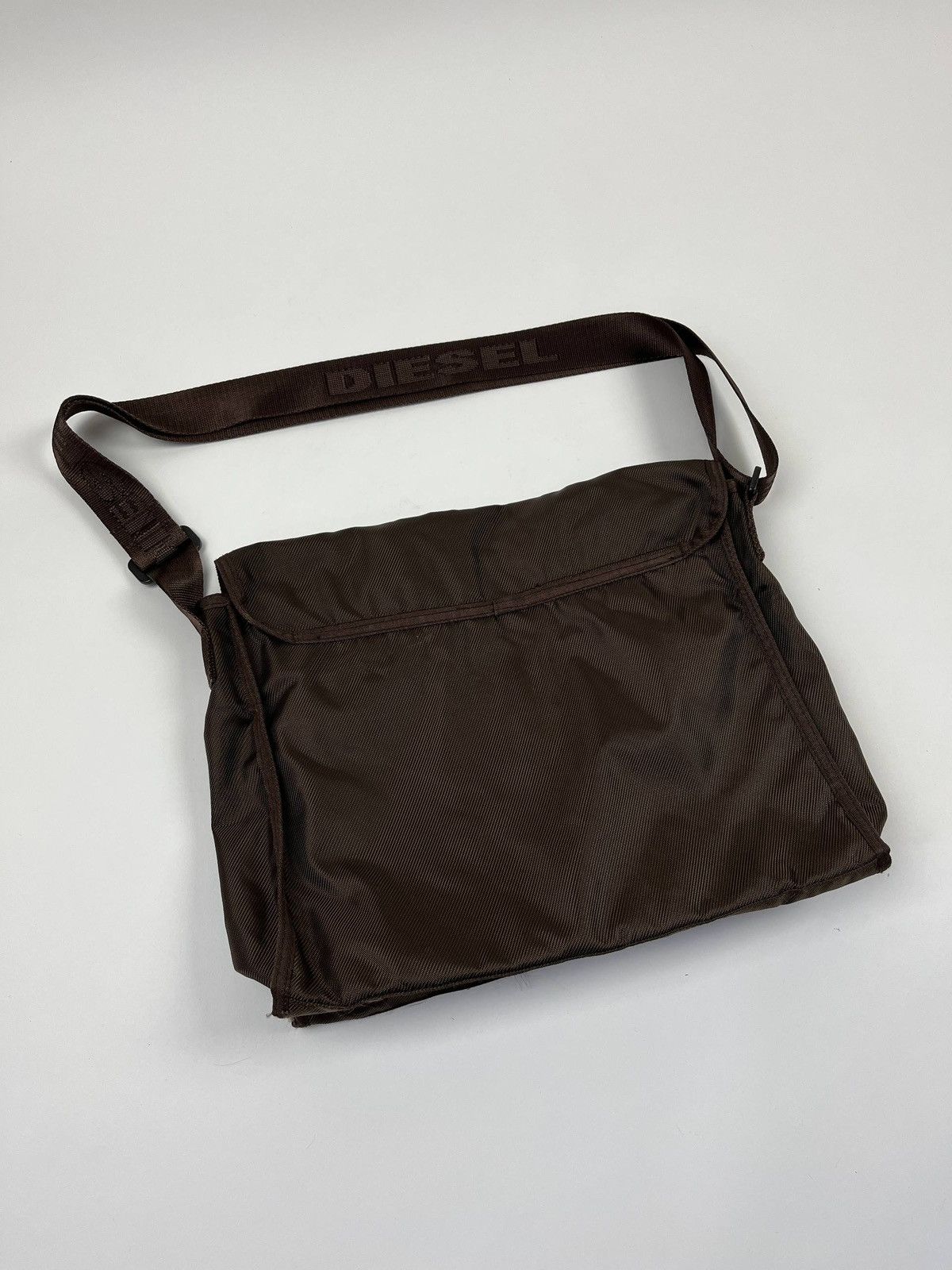 Diesel Brown Messenger Bag Crossbody Shoulder Nylon Y2K ArchiveBag Size ONE SIZE - 5 Thumbnail