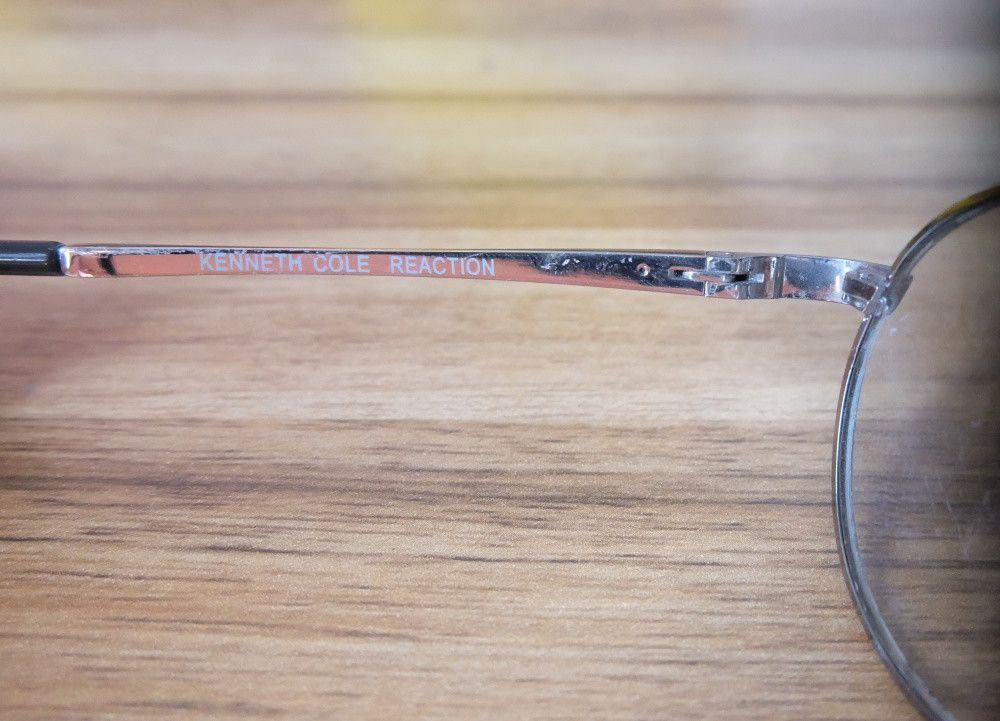 Kenneth Cole Kenneth Cole Reaction KC1070 Sunglasses Size ONE SIZE - 5 Thumbnail