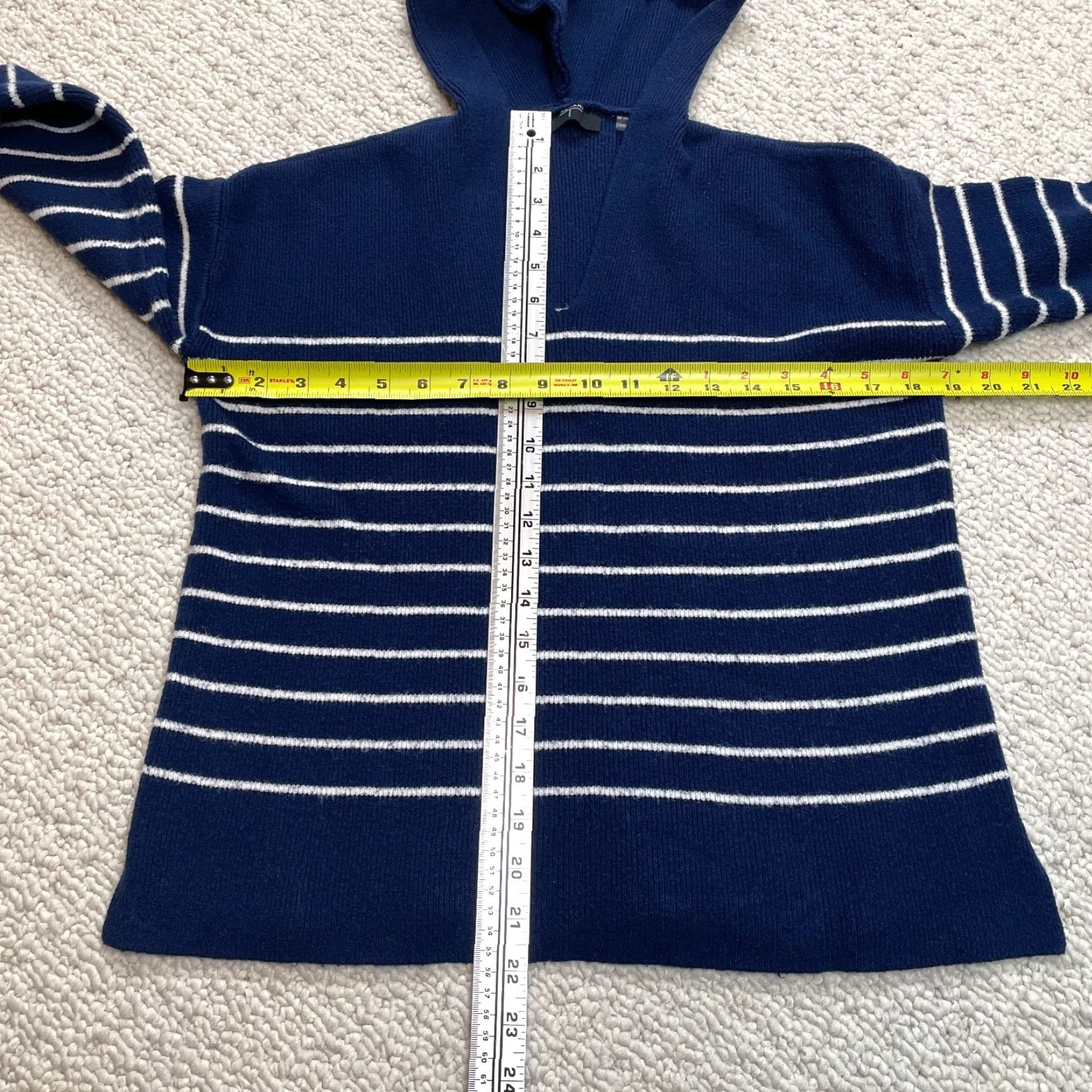 Vintage Tahari Sweater Womens Small Blue White Striped V-Neck Knit Pullover Hodded Stretch Size S / US 4 / IT 40 - 2 Thumbnail