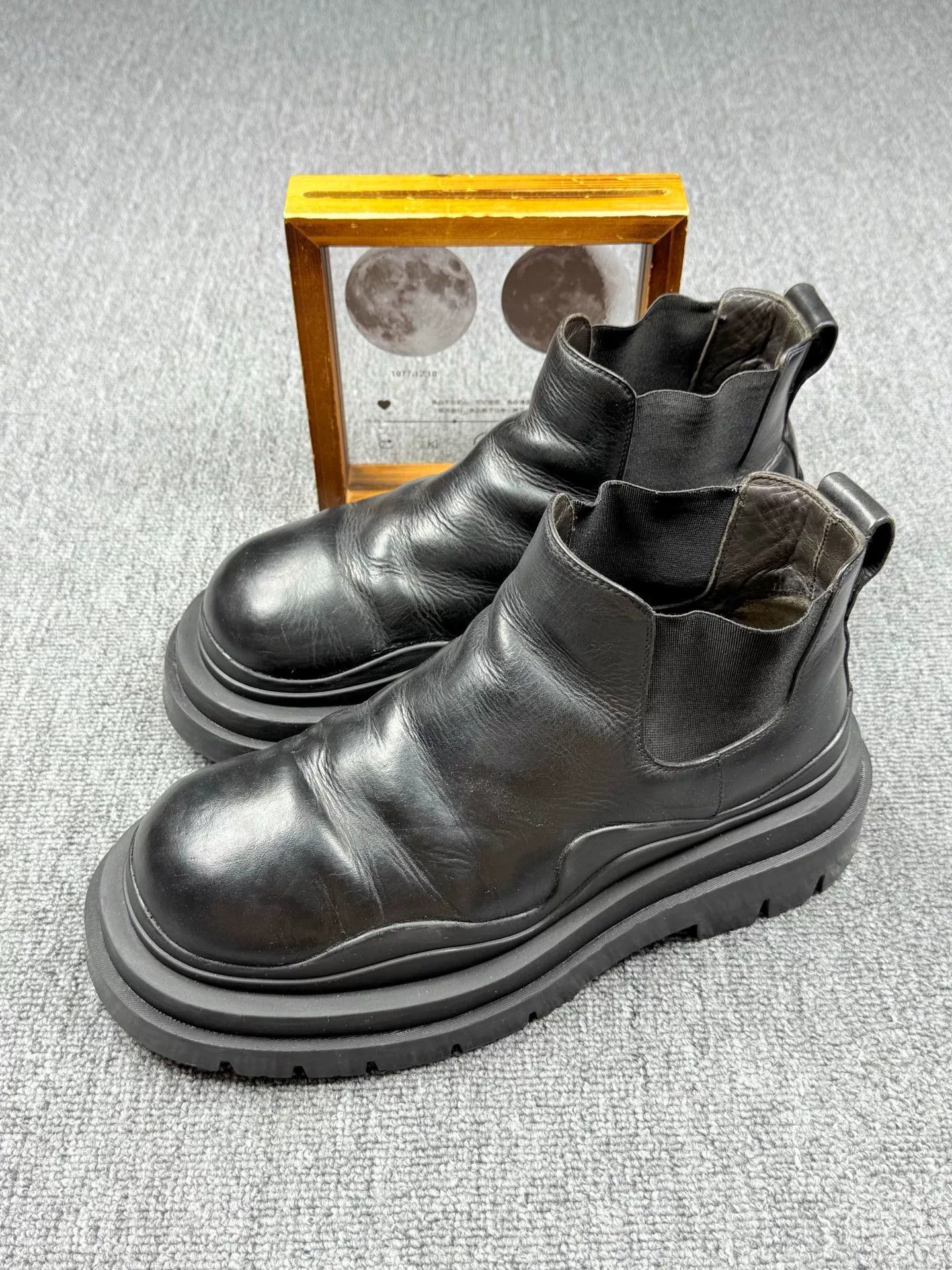 Bottega Veneta Bottega Veneta Black Boots 8 Men Size US 8 / EU 41 - 1 Thumbnail