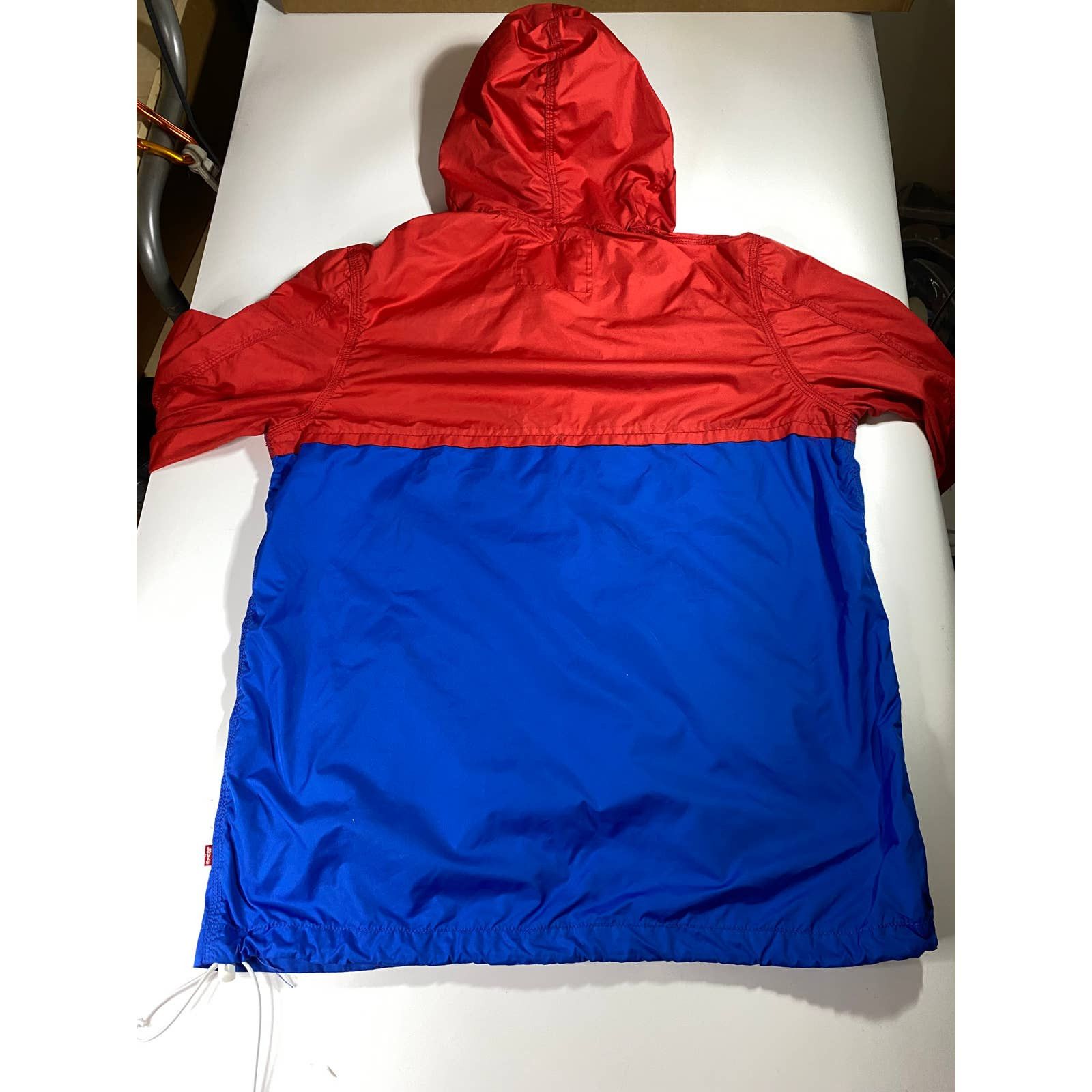 Levi's Olympic Torch Relay Windbreaker Size Medium