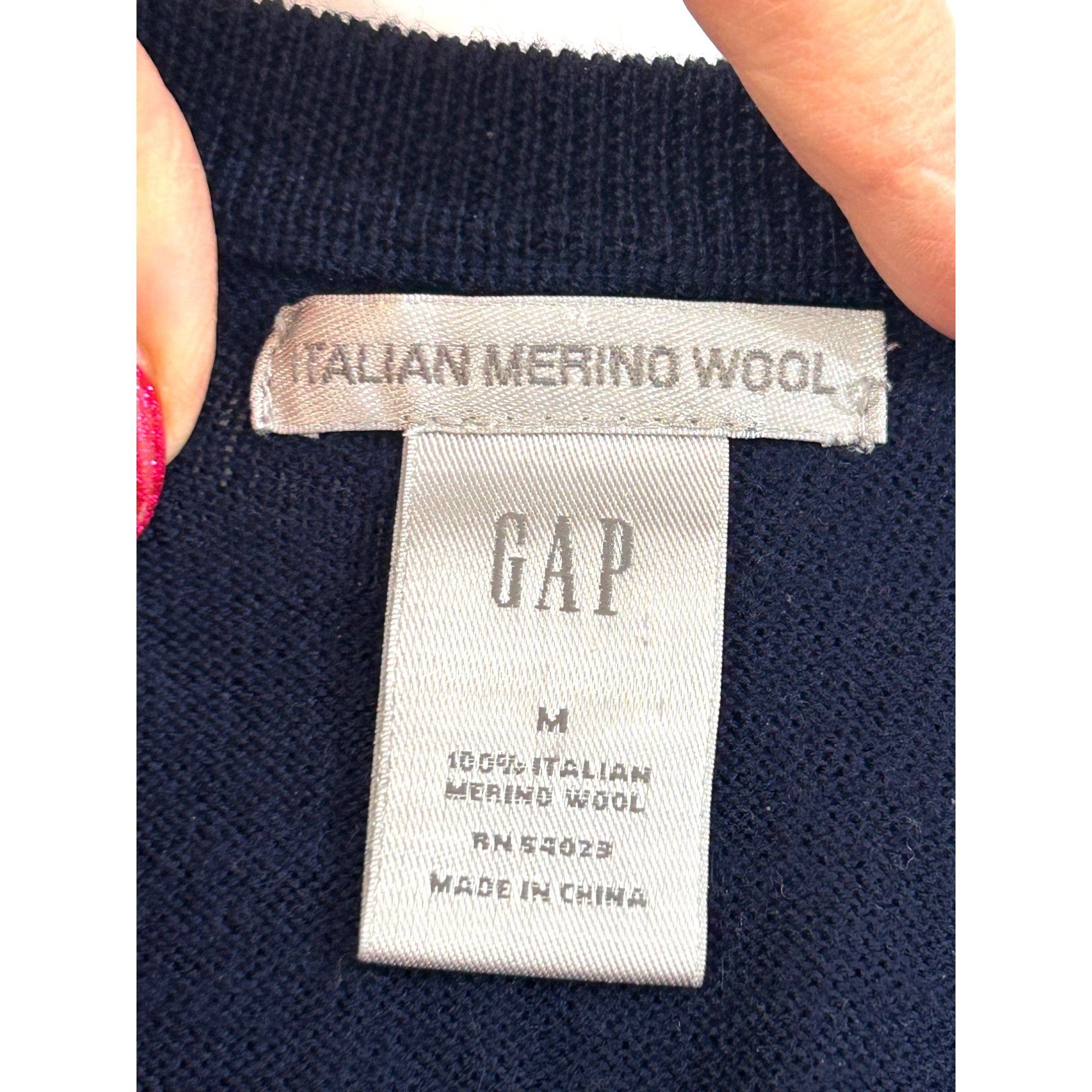 Gap Gap Men’s Sweater M Navy Blue Vintage Long Sleeve V-Neck Cla Size US M / EU 48-50 / 2 - 3 Thumbnail