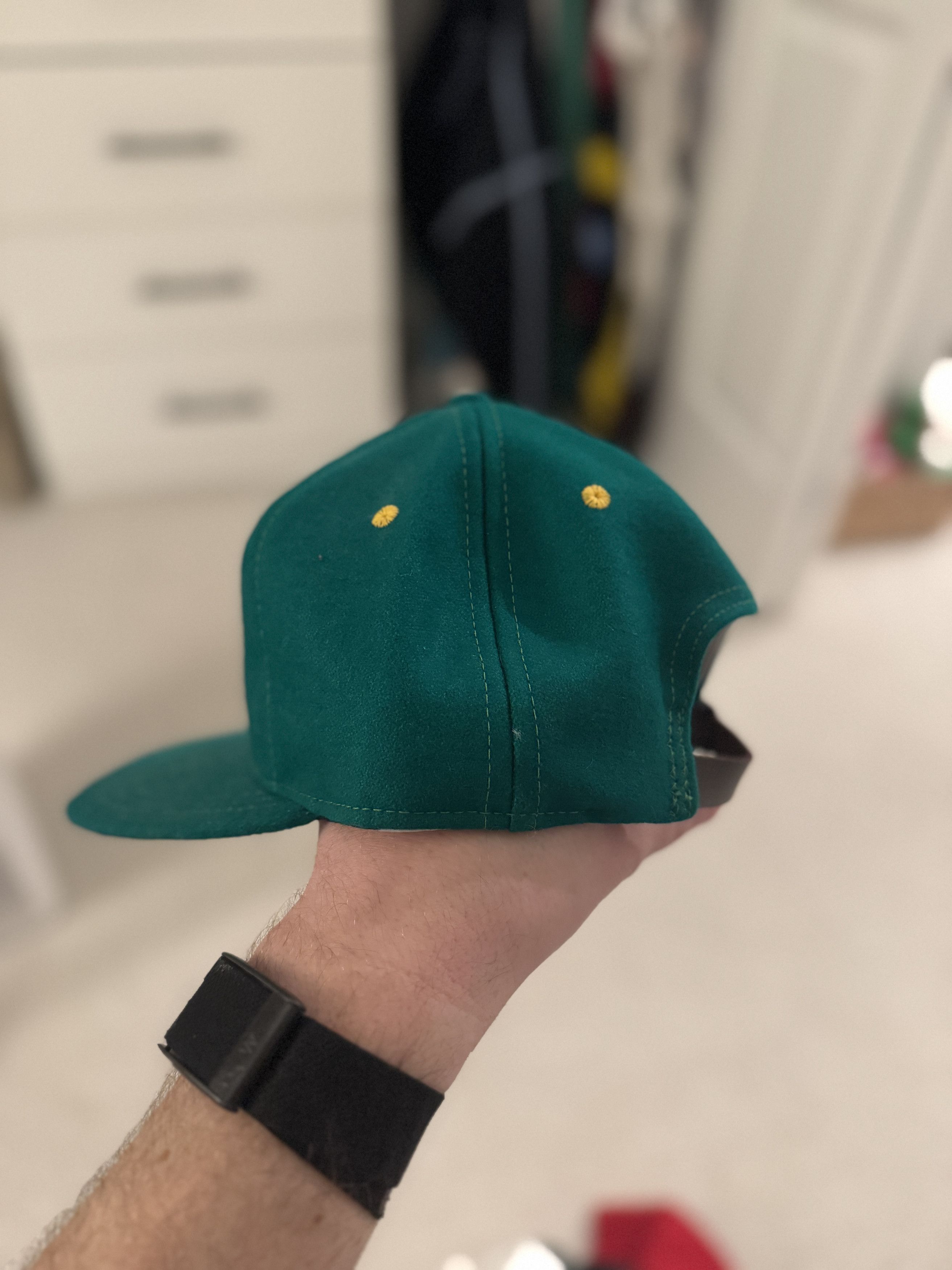 Ebbets Field Flannels *BRAND NEW* Ebbets Field Flannels Oregon Dukcs 100% Wool Hat Size ONE SIZE - 3 Thumbnail