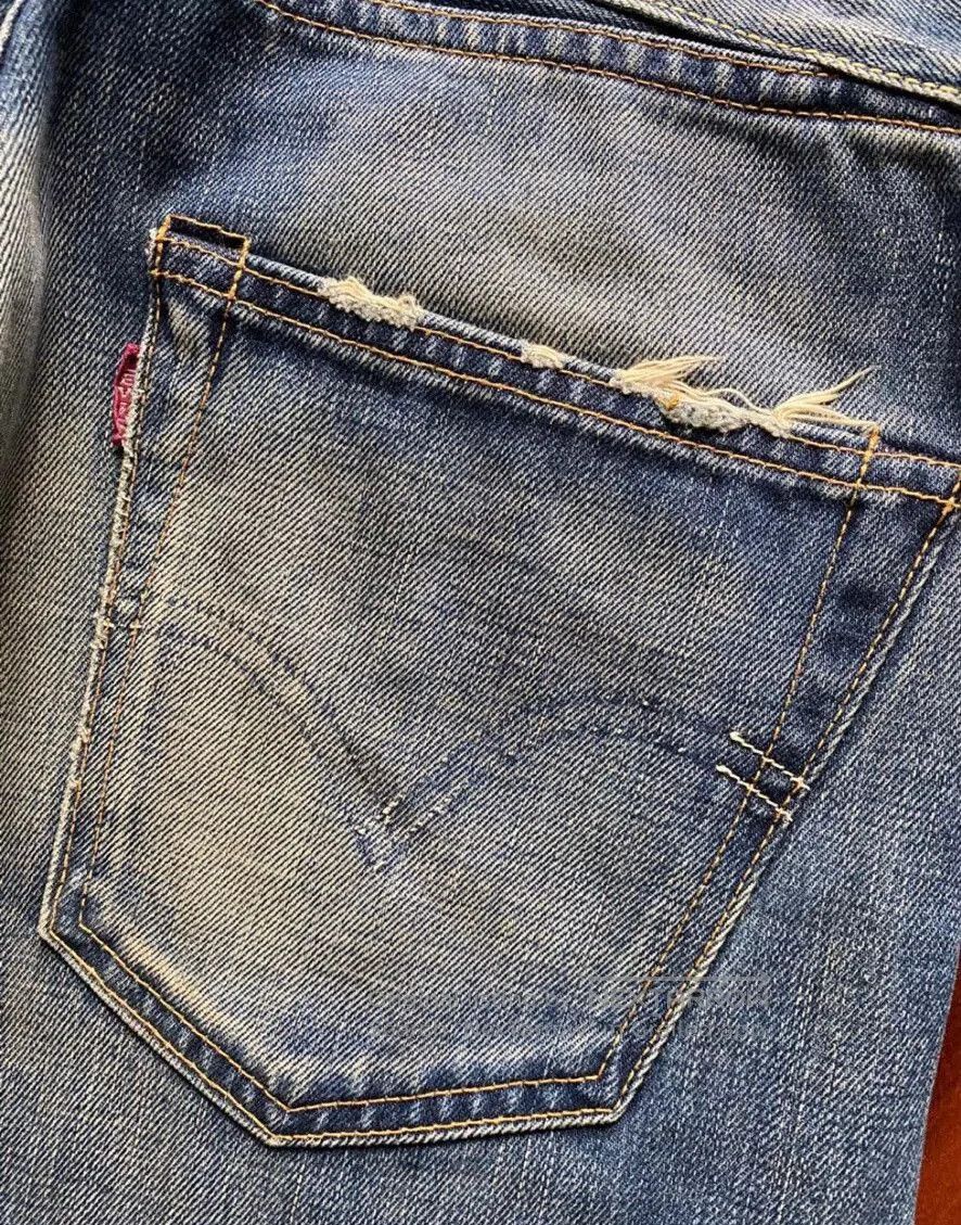 Levi's Vintage Clothing levis vintage clothing distressed jeans size w31. Size US 31 - 7 Thumbnail