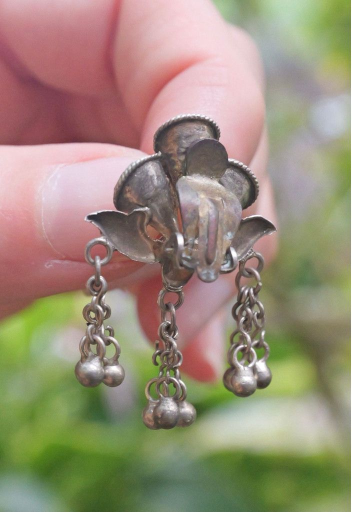 Vintage Antique Brutalist Modernist Clip On Earrings Size ONE SIZE - 3 Thumbnail