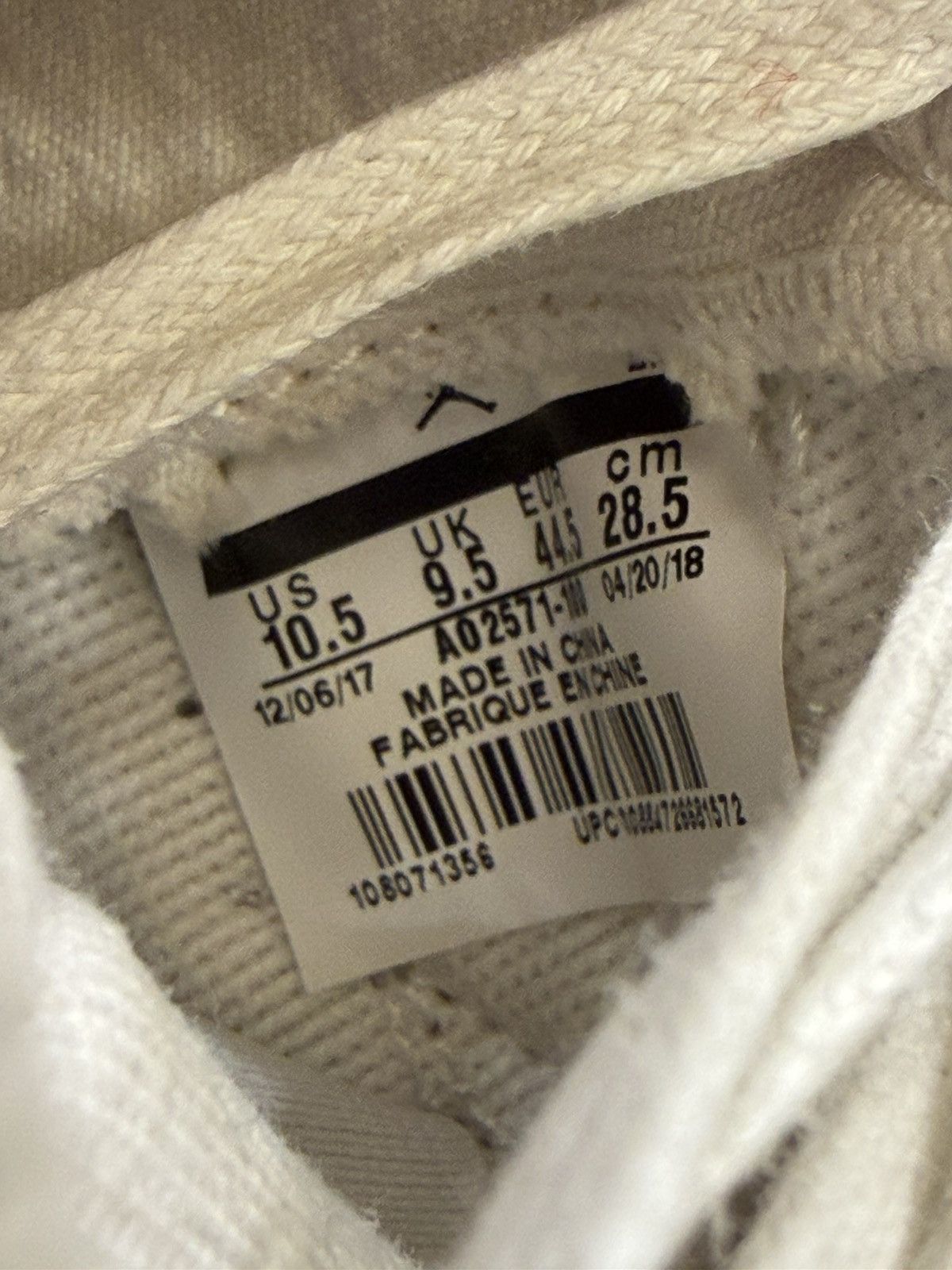 Jordan Brand × Levi's Levi’s x Jordan 4 Retro ‘Levi’s White (Levi’s Tag)’ Size US 10.5 / EU 43-44 - 8 Thumbnail
