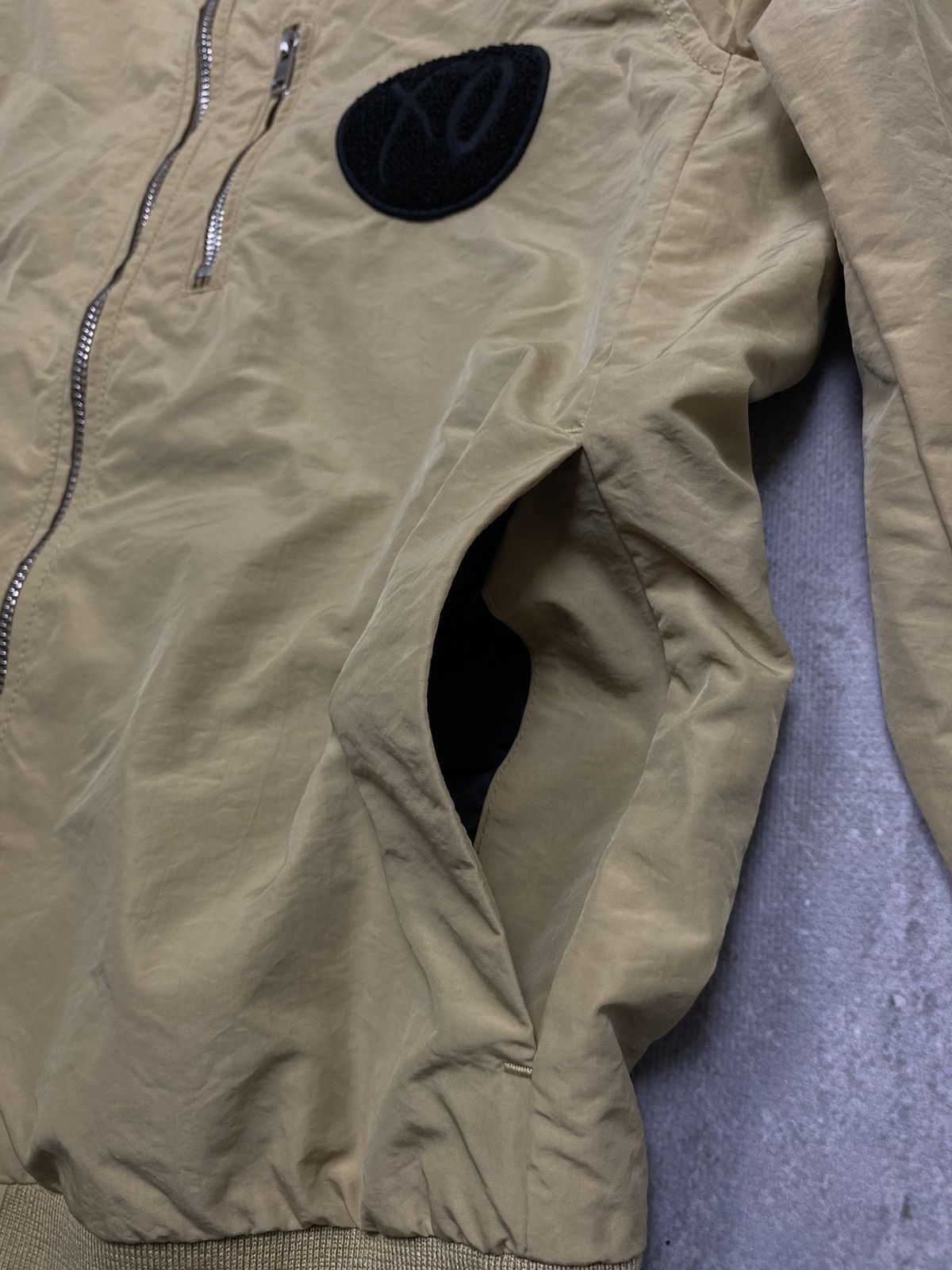 H&M × The Weeknd × XO The Weeknd XO h&m bomber Size US M / EU 48-50 / 2 - 7 Thumbnail