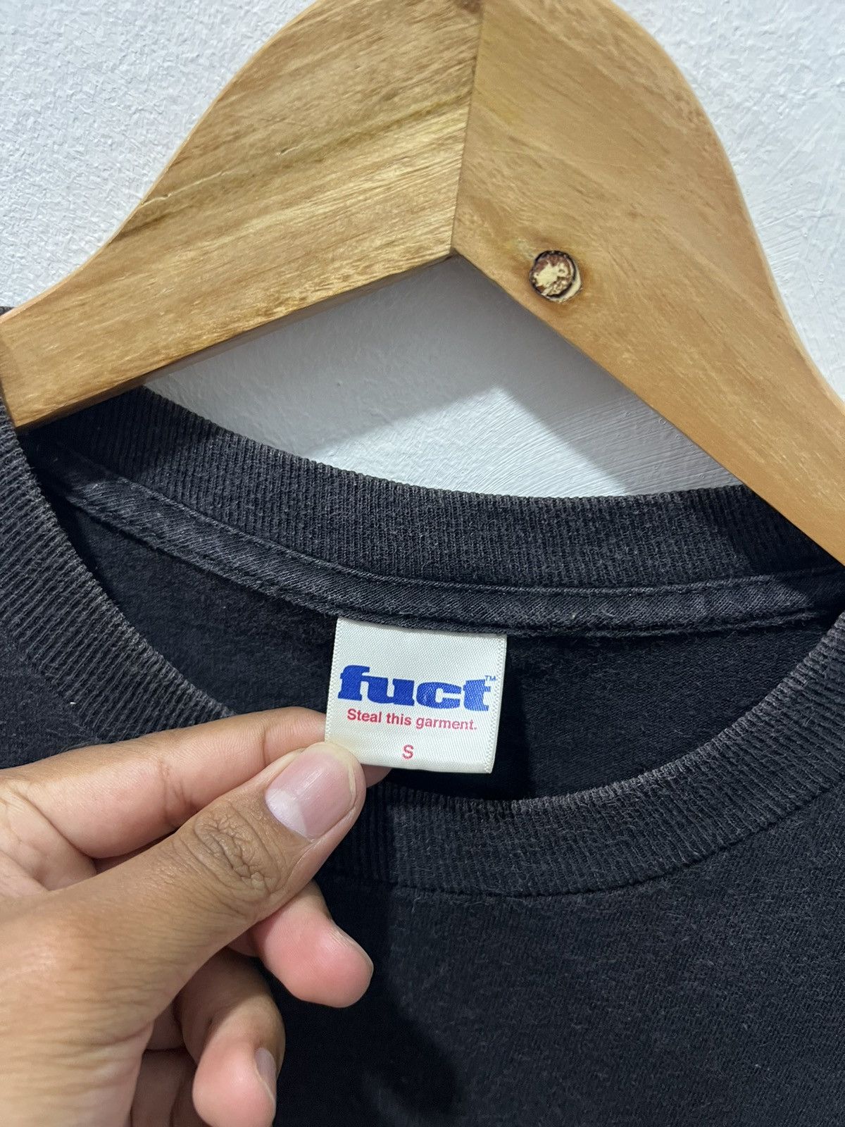 FUCT × Vintage Fuct Scream Crazy Graphic Tshirt Size US S / EU 44-46 / 1 - 6 Thumbnail