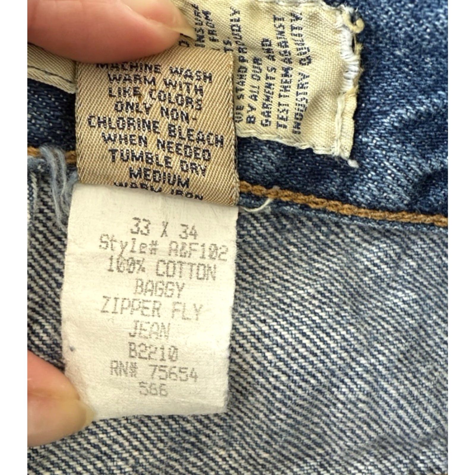 Abercrombie & Fitch VTG Abercrombie & Fitch Baggy Jeans Men 33x34 5-Pocket Denim Cotton Blue 90s Logo USA Relaxed Baggy Jeans Mens Size US 31 - 5 Thumbnail