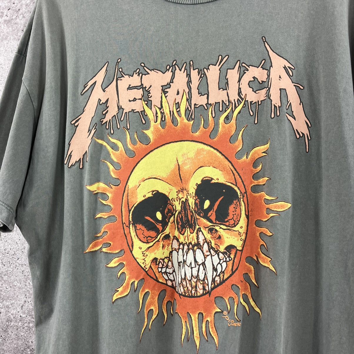 H&M × Metallica Metallica x H&M Oversized T-Shirt Big Logo SunScull Size US XS / EU 42 / 0 - 2 Thumbnail