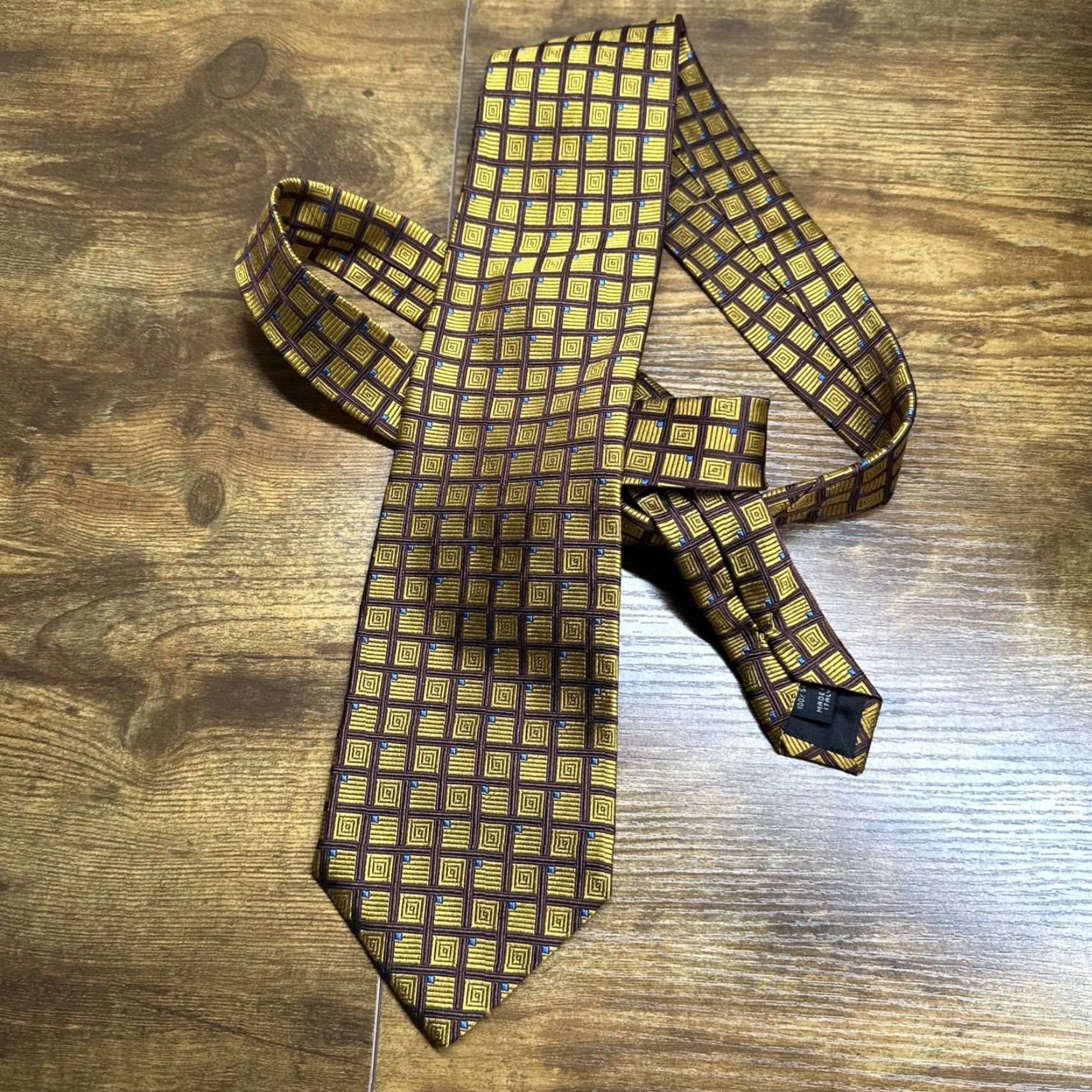 Vintage Jos A Bank Mens Silk Tie Geometric Necktie Italy Gold Blue Brown 100% Silk Classic Length 58" Width 4" Logo Wedding Preppy Designer Mens Size ONE SIZE - 5 Thumbnail