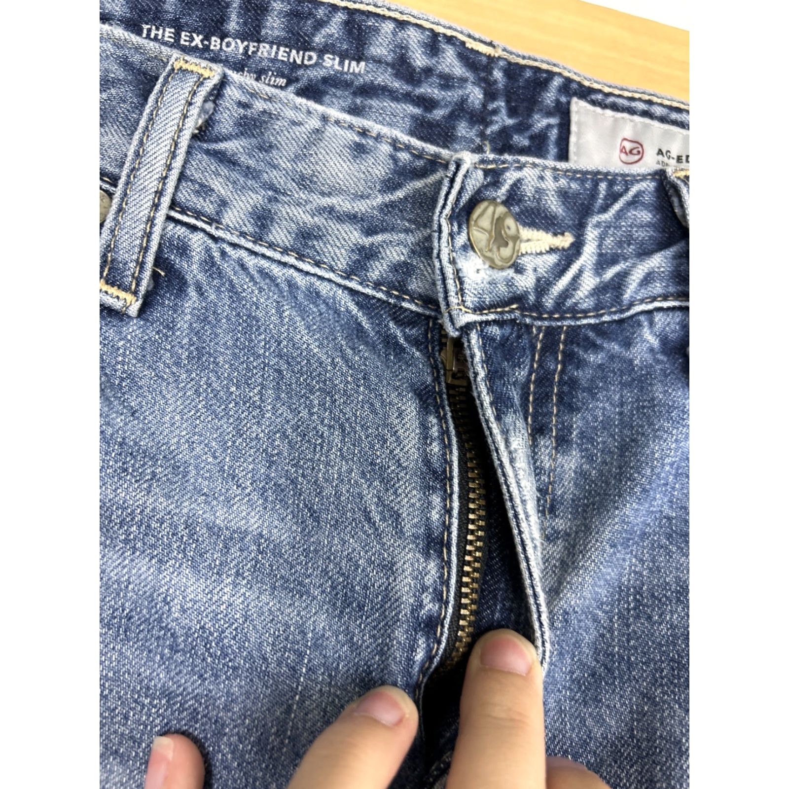 Vintage AG Adriano Goldschmied Women Jeans 27R Blue Distressed Boyfriend Slim 5-Pocket Denim Cotton Blend Lightweight Vintage No For All Seasons Womens Size 27" / US 4 / IT 40 - 7 Thumbnail