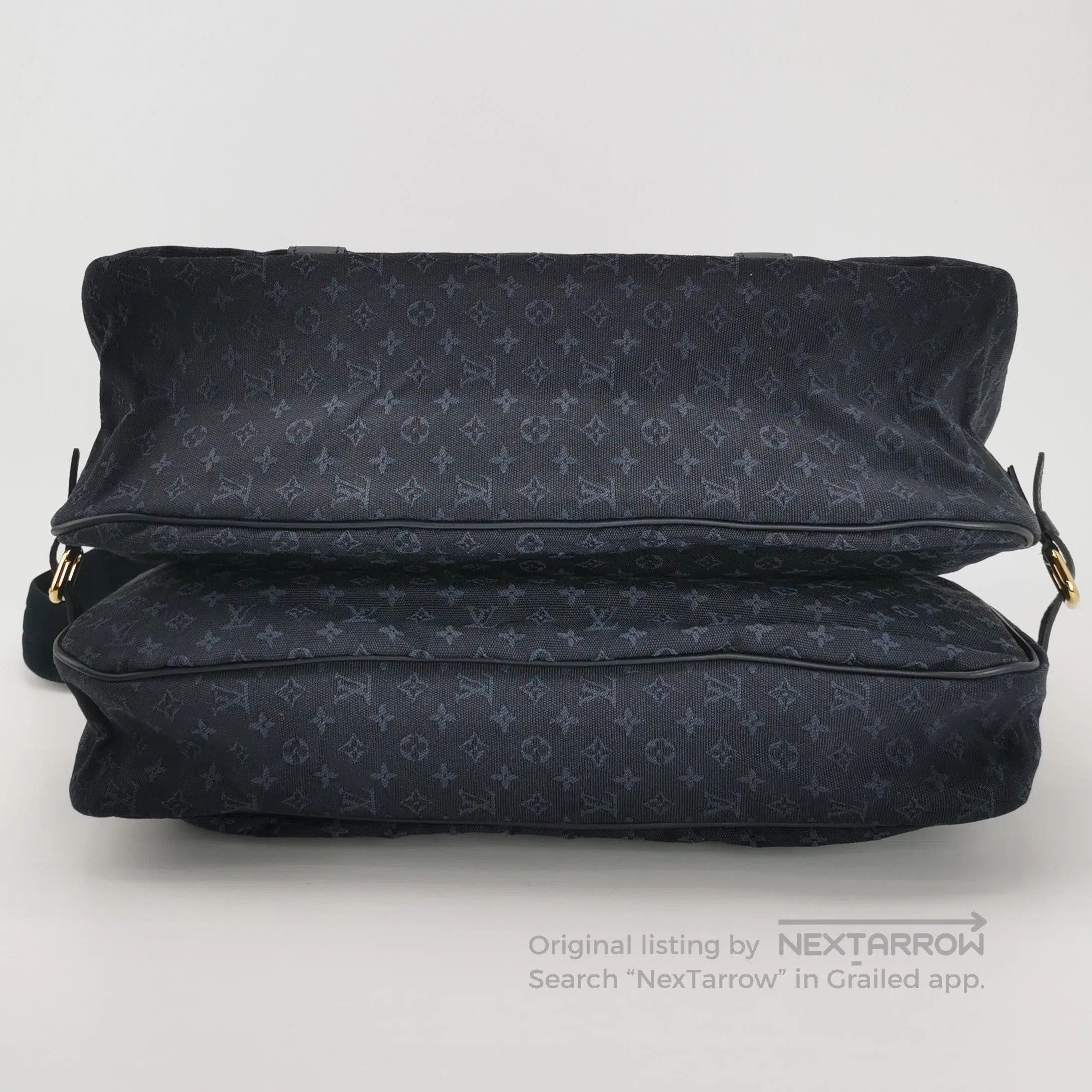 Louis Vuitton Louis Vuitton Monogram Canvas Messenger Bag. Size ONE SIZE - 5 Thumbnail