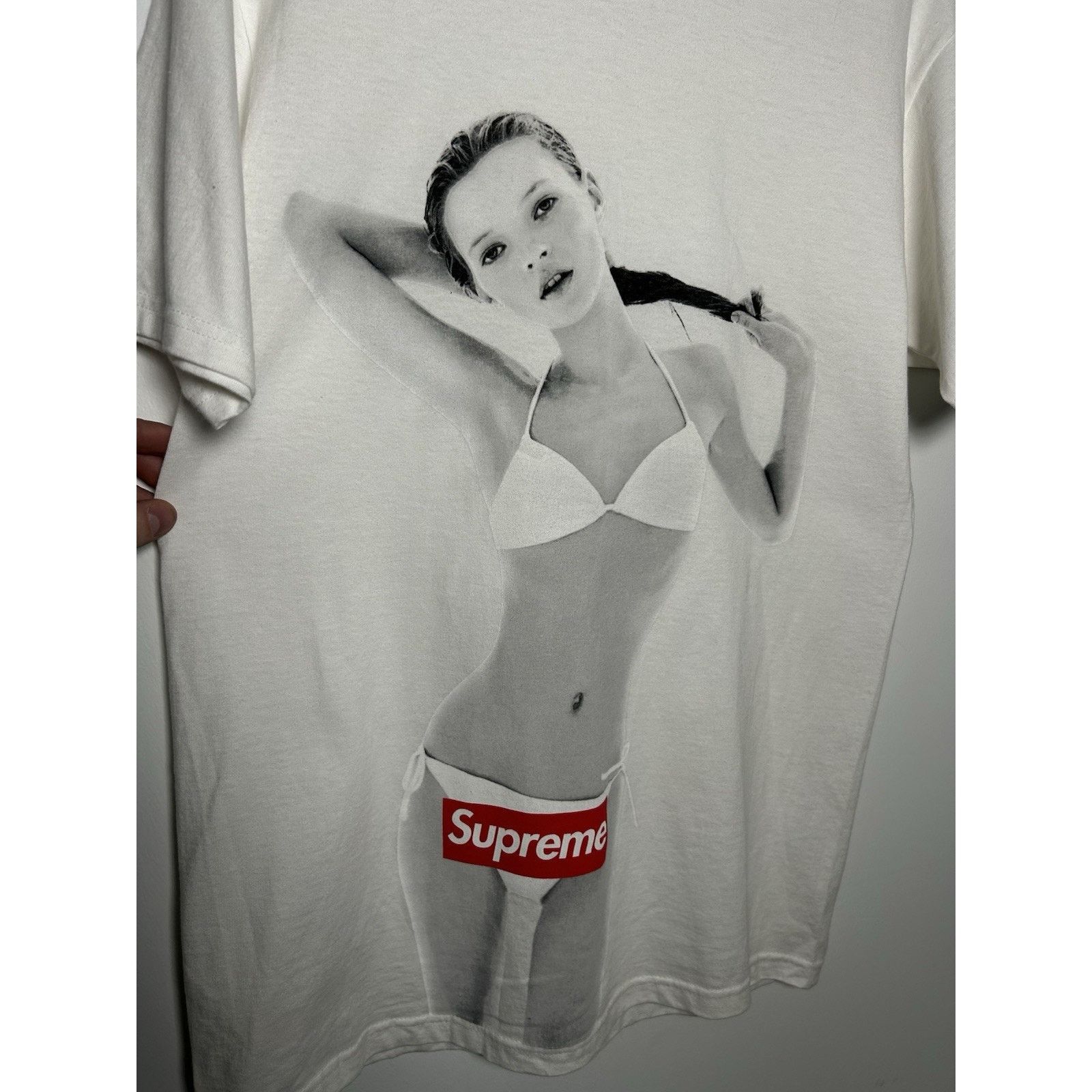Supreme 10th Anniversary Kate Moss White Tee BRAND NEW
