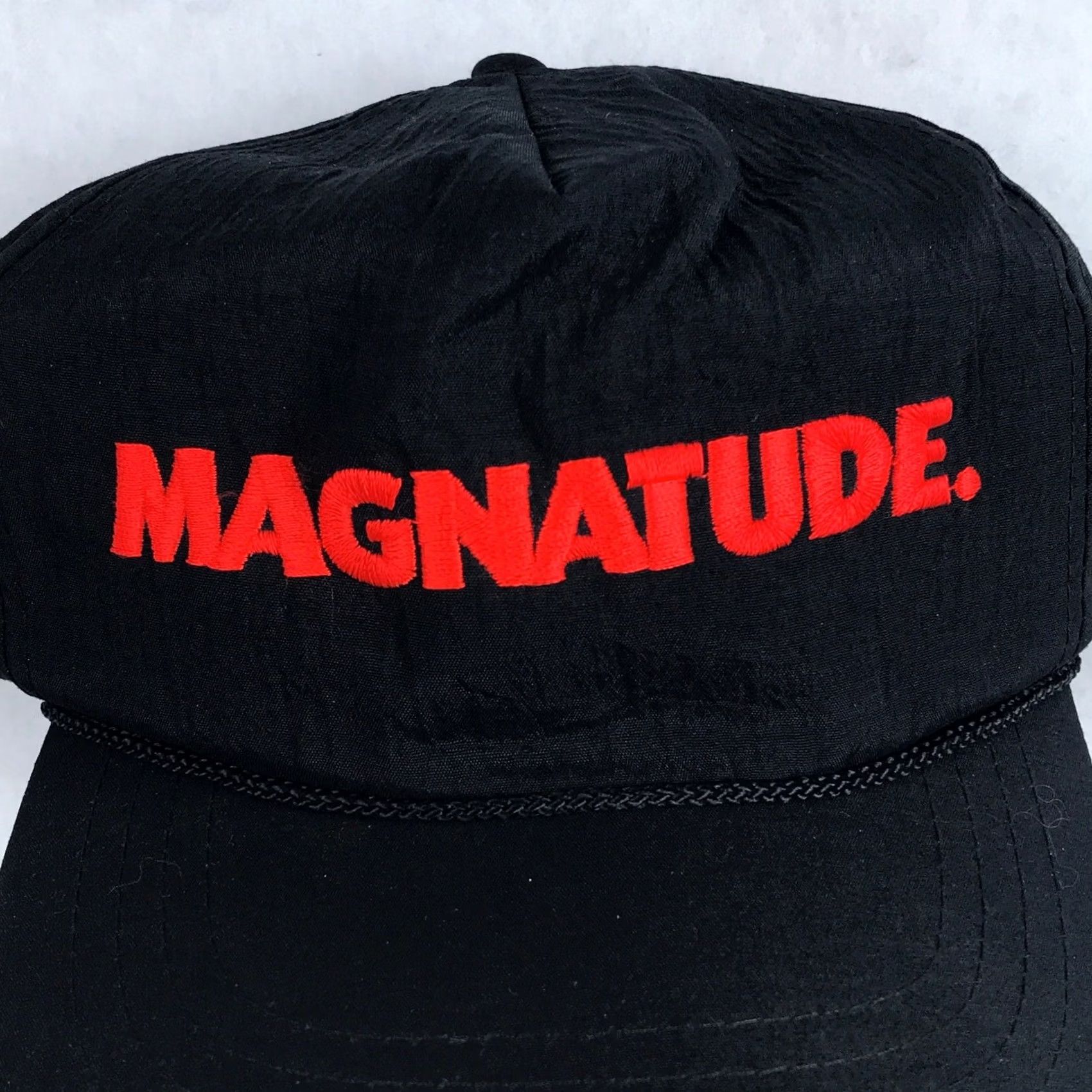 Vintage VINTAGE Magna Cigarettes Magnitude Snapback Hat Nylon Tobacco Black Adjustable Men 80s 90s Snapback Mens Size ONE SIZE - 5 Thumbnail