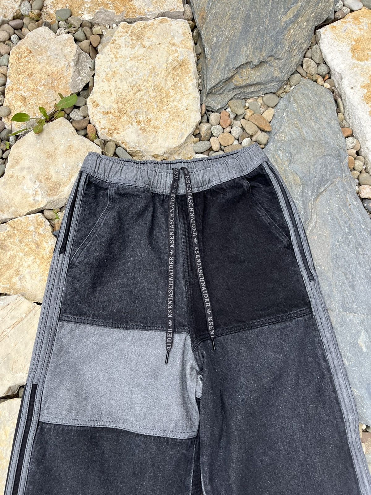 Adidas Adidas x Ksenia Schnaider patchwork sample baggy jeans pants Size 26" / US 2 / IT 38 - 3 Thumbnail