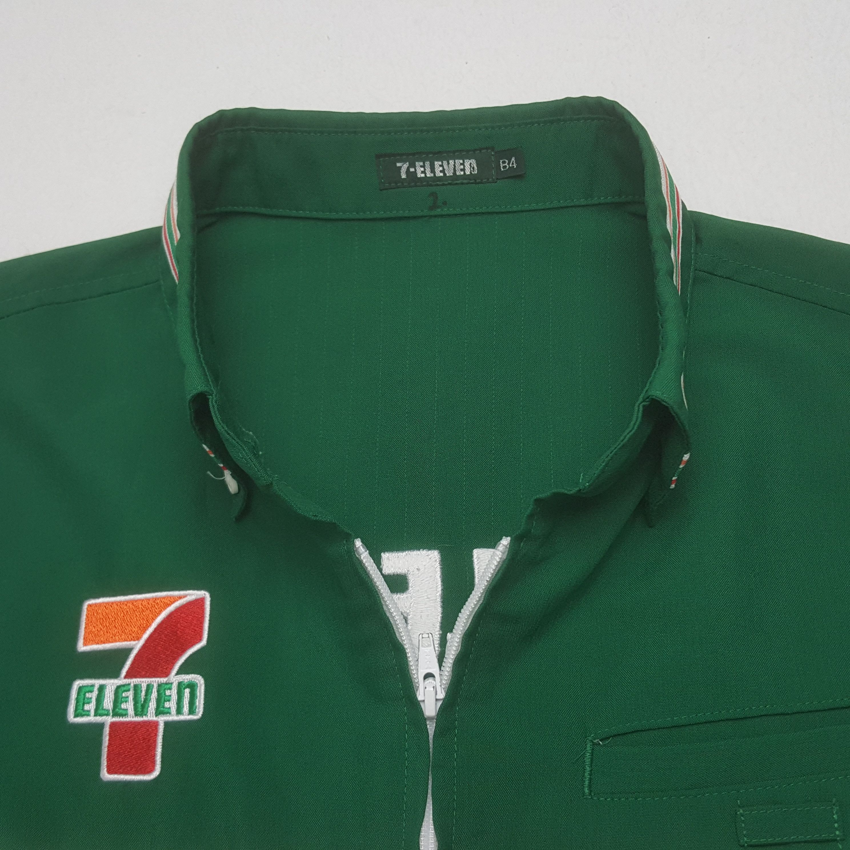 Japanese Brand × Uniform Wares × Vintage Vintage 7 Eleven Embroidery Logo Worker Jacket Size US M / EU 48-50 / 2 - 5 Thumbnail