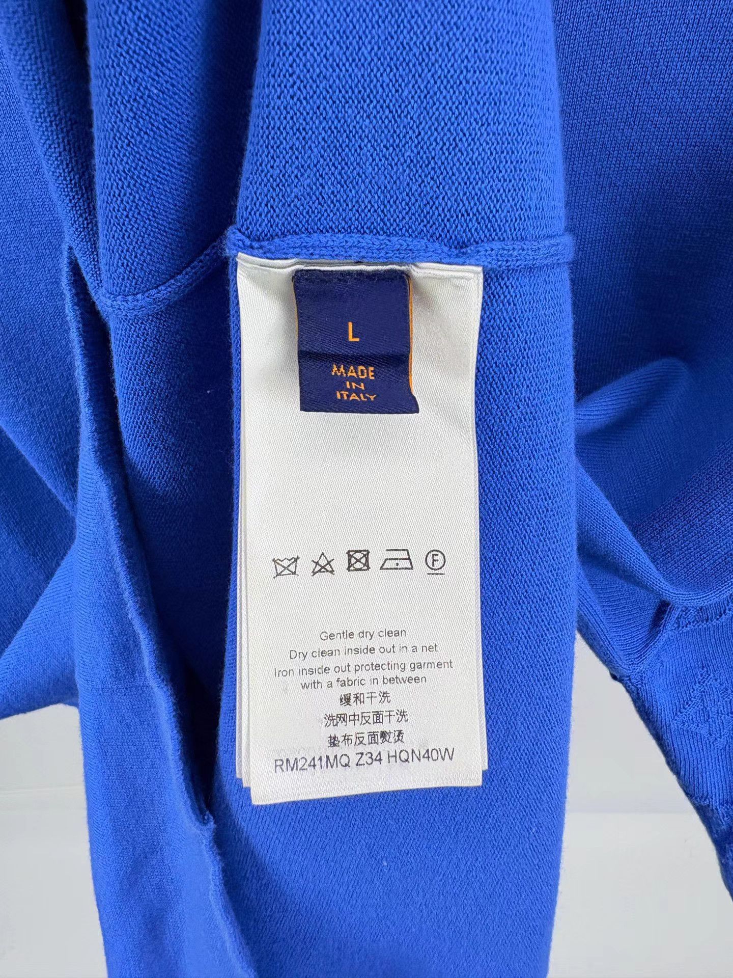 Louis Vuitton LOUIS VUITTON LV New All-Over Logo Arm Knit Short Sleeve K1 Size US L / EU 52-54 / 3 - 4 Thumbnail