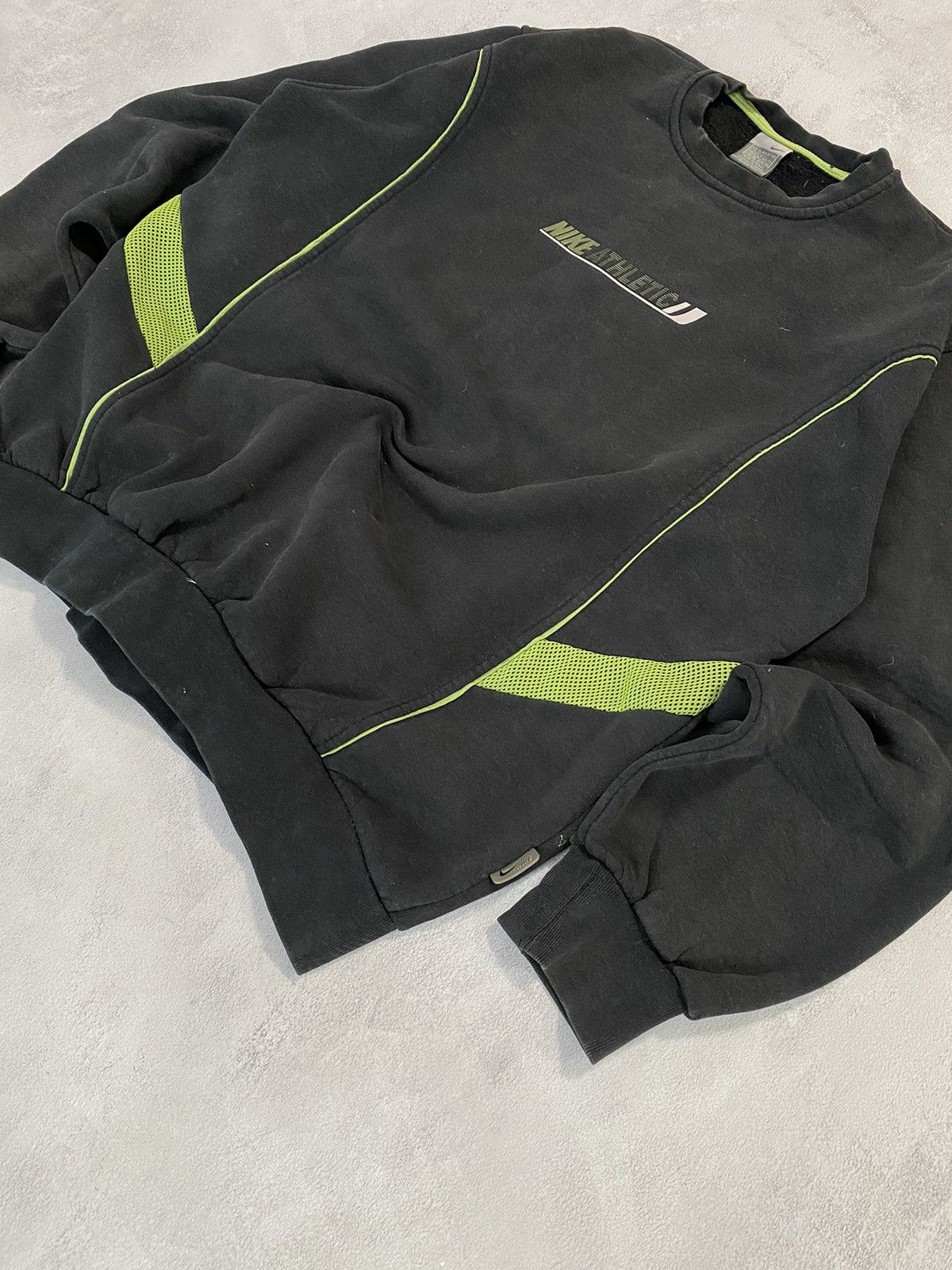 Nike × Vintage 🦍 Vintage 90s Sweater Nike Athletic Logo Oversized Fit Size US XL / EU 56 / 4 - 3 Thumbnail