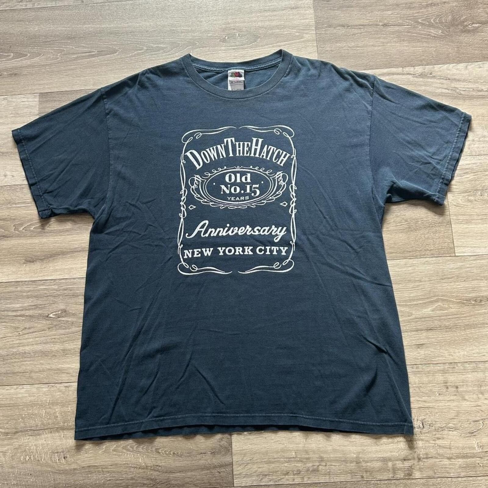 Fruit Of The Loom Vintage 90’s Jack Daniel Anniversary black t shirt size xl Size US XL / EU 56 / 4 - 1 Thumbnail