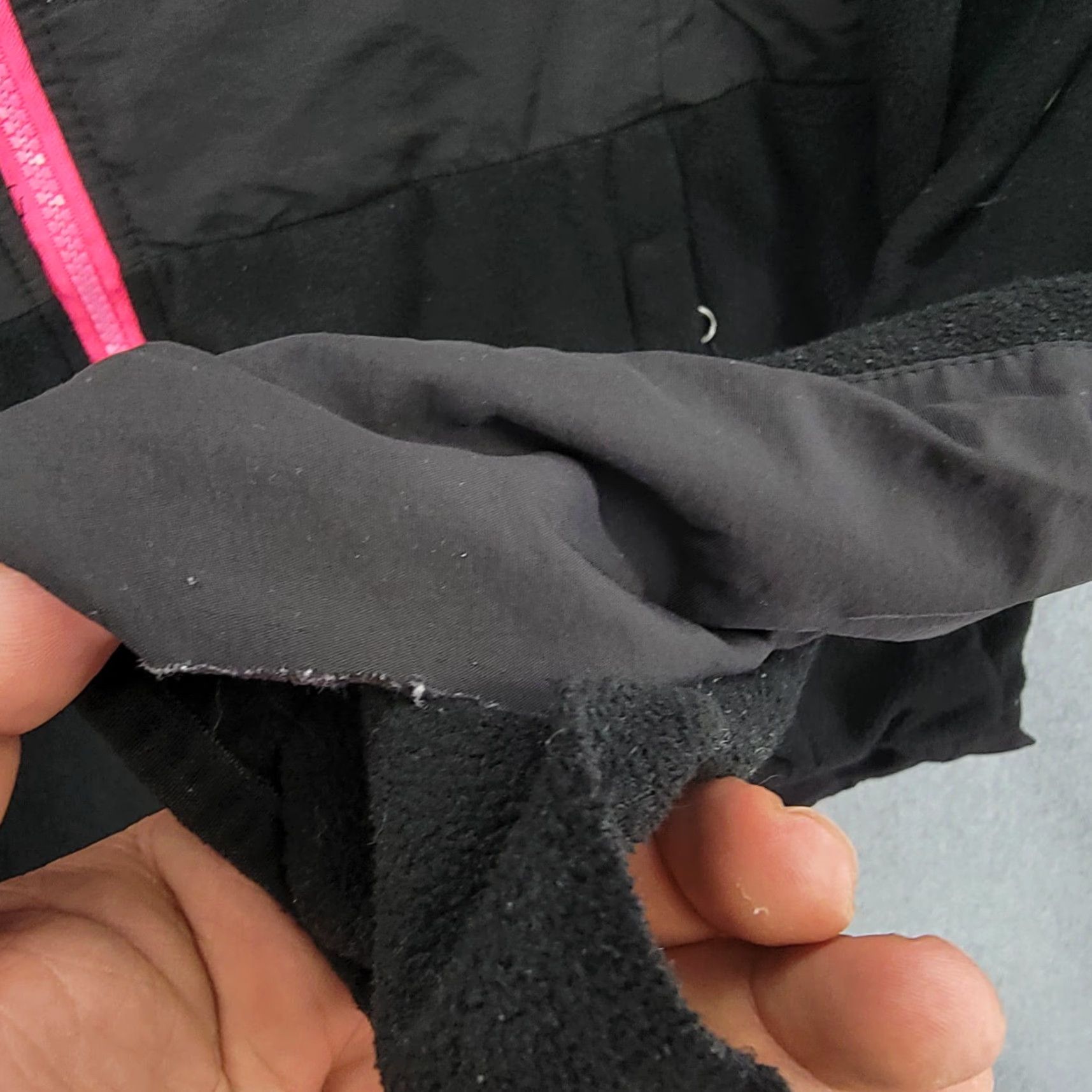 The North Face The North Face jacket Womens Small Polartec Fleece Zip Up Black Pink Distressed Size S / US 4 / IT 40 - 5 Thumbnail