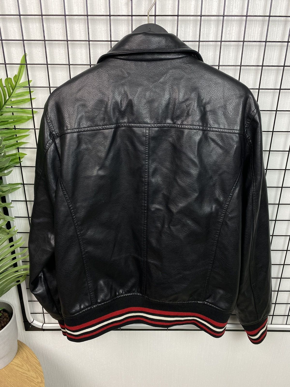 Tommy Hilfiger Rare Tommy Hilfiger Aviator Top Gun jacket Faux leather L Size US L / EU 52-54 / 3 - 16 Thumbnail