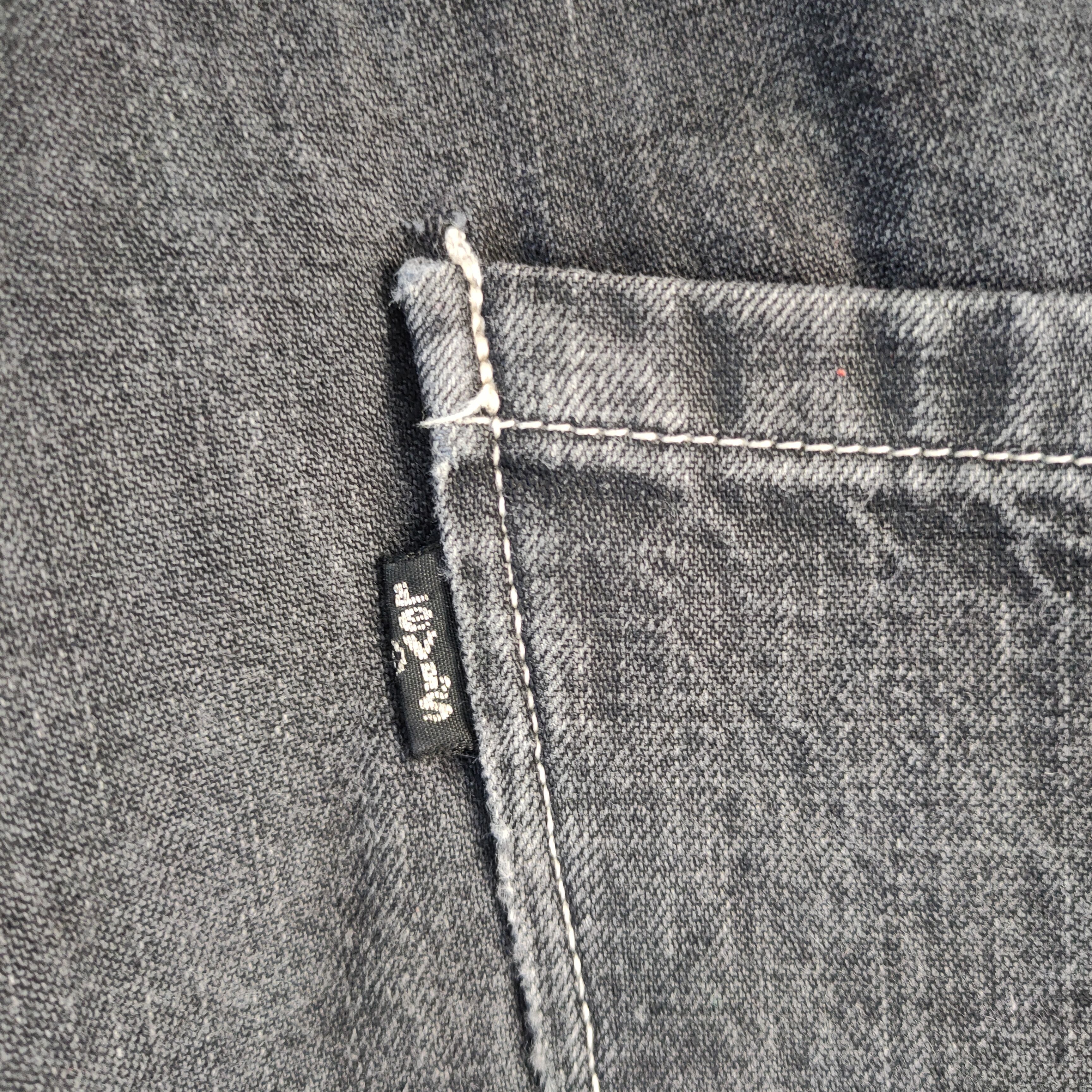 Jean × Levi's × Vintage W35 LEVI'S SKINNY FADED BLACK RIPPED JEANS DENIM PANTS Size US 35 - 13 Thumbnail