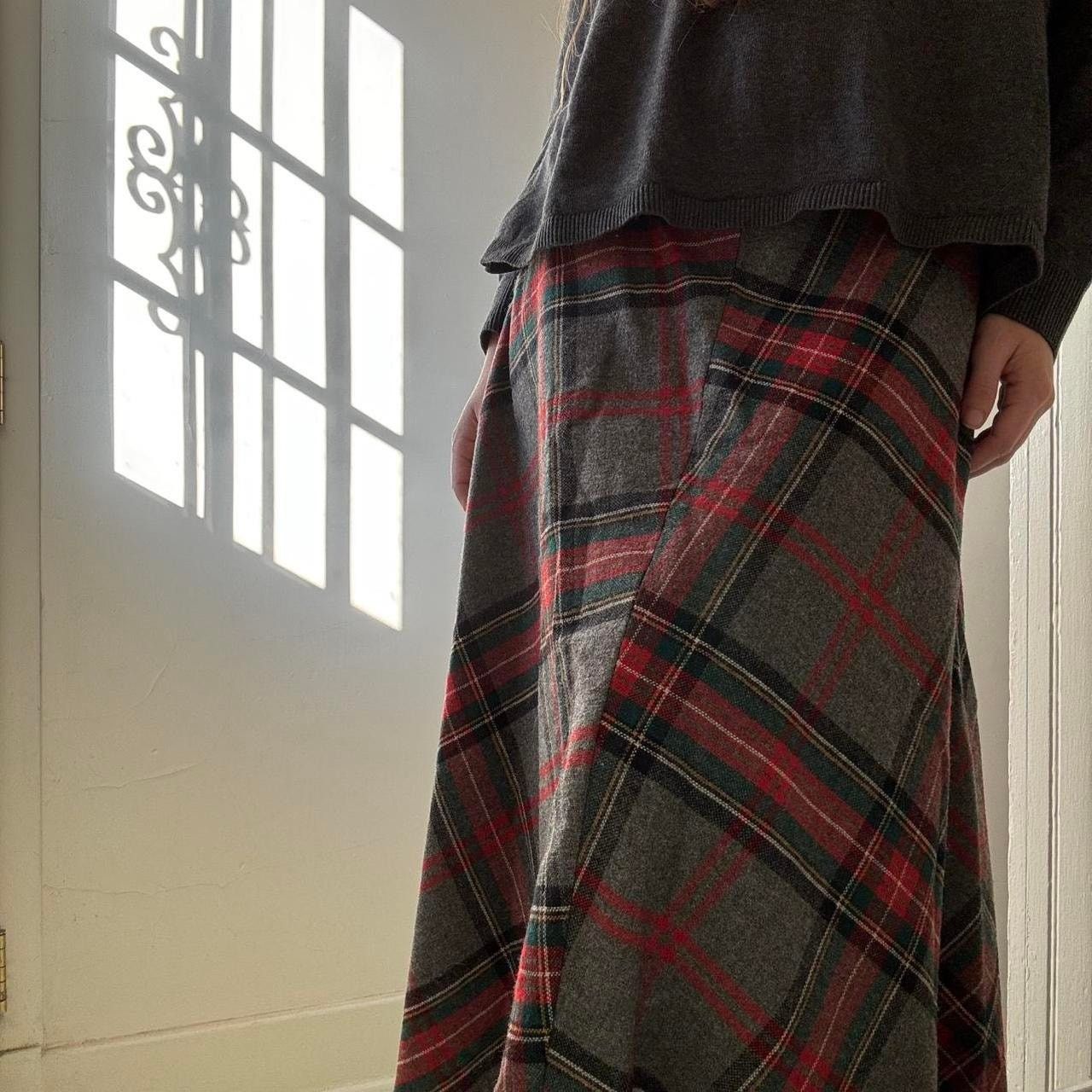 Handmade Vintage Handmade Plaid Midi Skirt Festive Holiday 28 Xmas Size 28" / US 6 / IT 42 - 1 Thumbnail