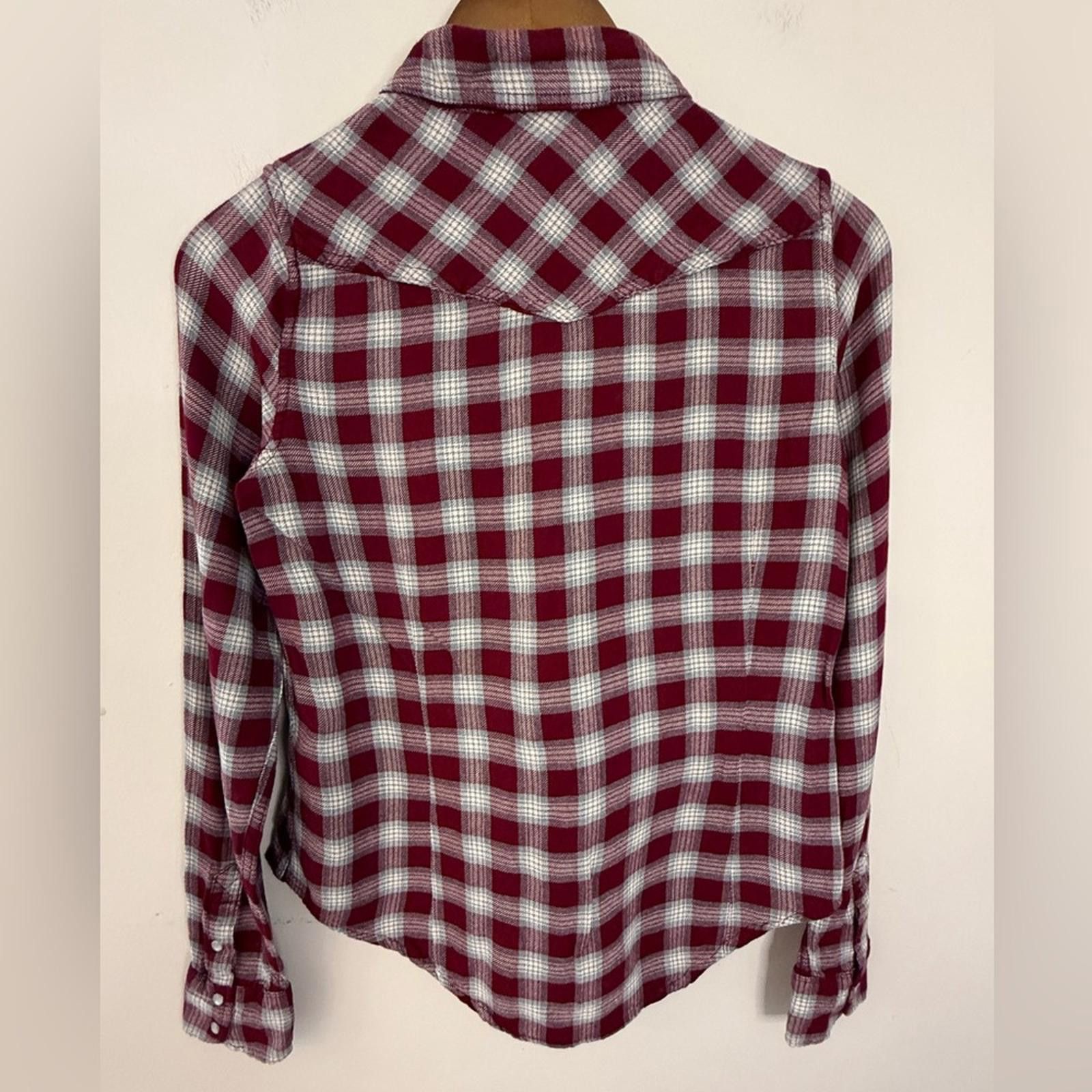 Aeropostale Aeropostale plaid western snap shirt red gray SZ XS FLAW Size XS / US 0-2 / IT 36-38 - 2 Thumbnail